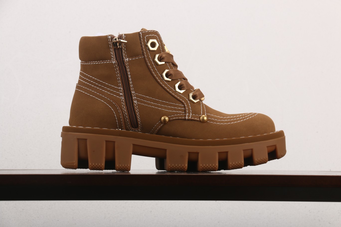 嘉尔同款纯原中山大厂出品LouisVuittonxTimberland#王炸联名PharrellWill