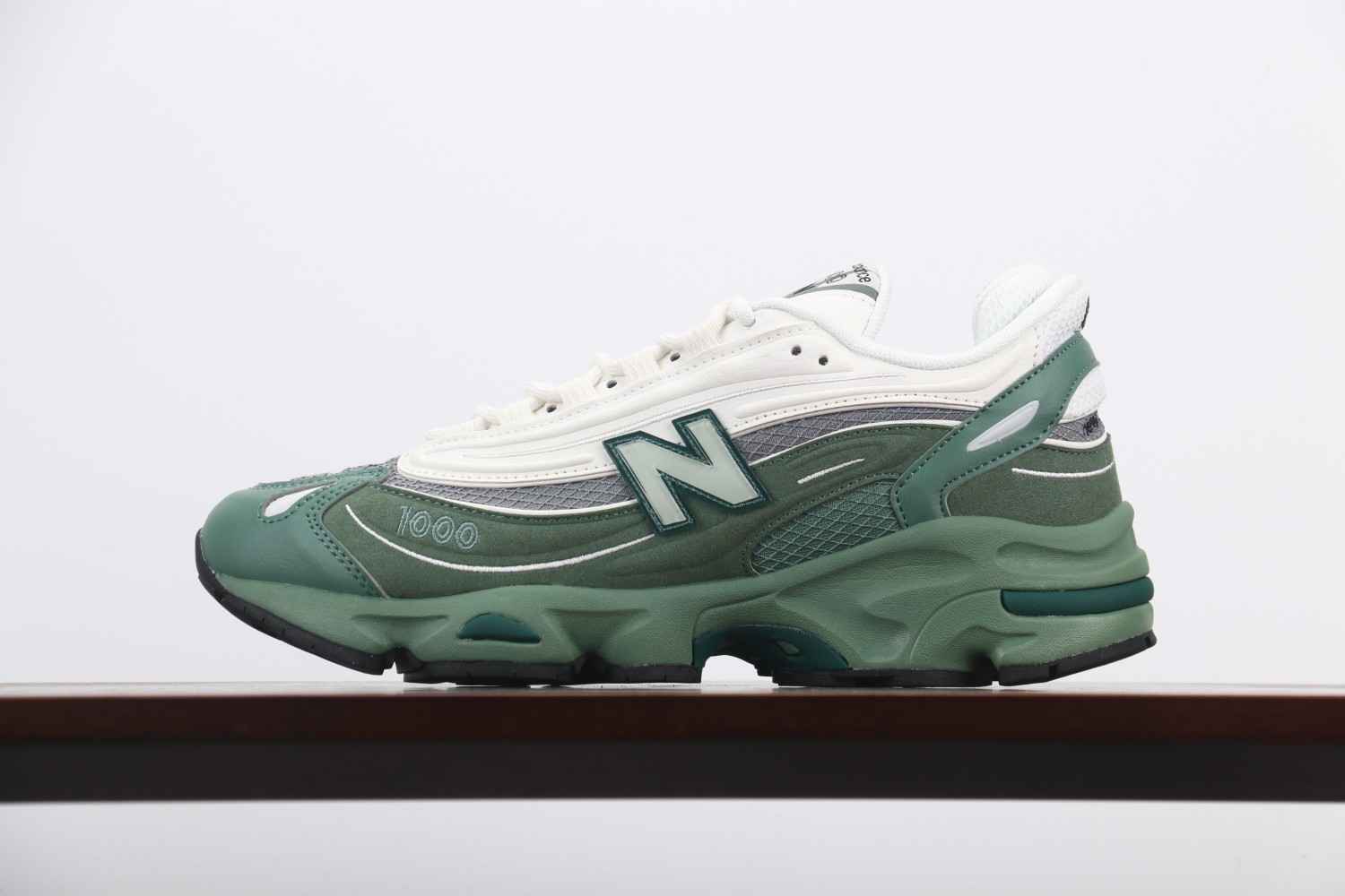 💰Debut de 200 nuevos productos Zapatillas para correr con amortiguación para deportes y ocio retro New Balance M1000 Tamaño: 36-45