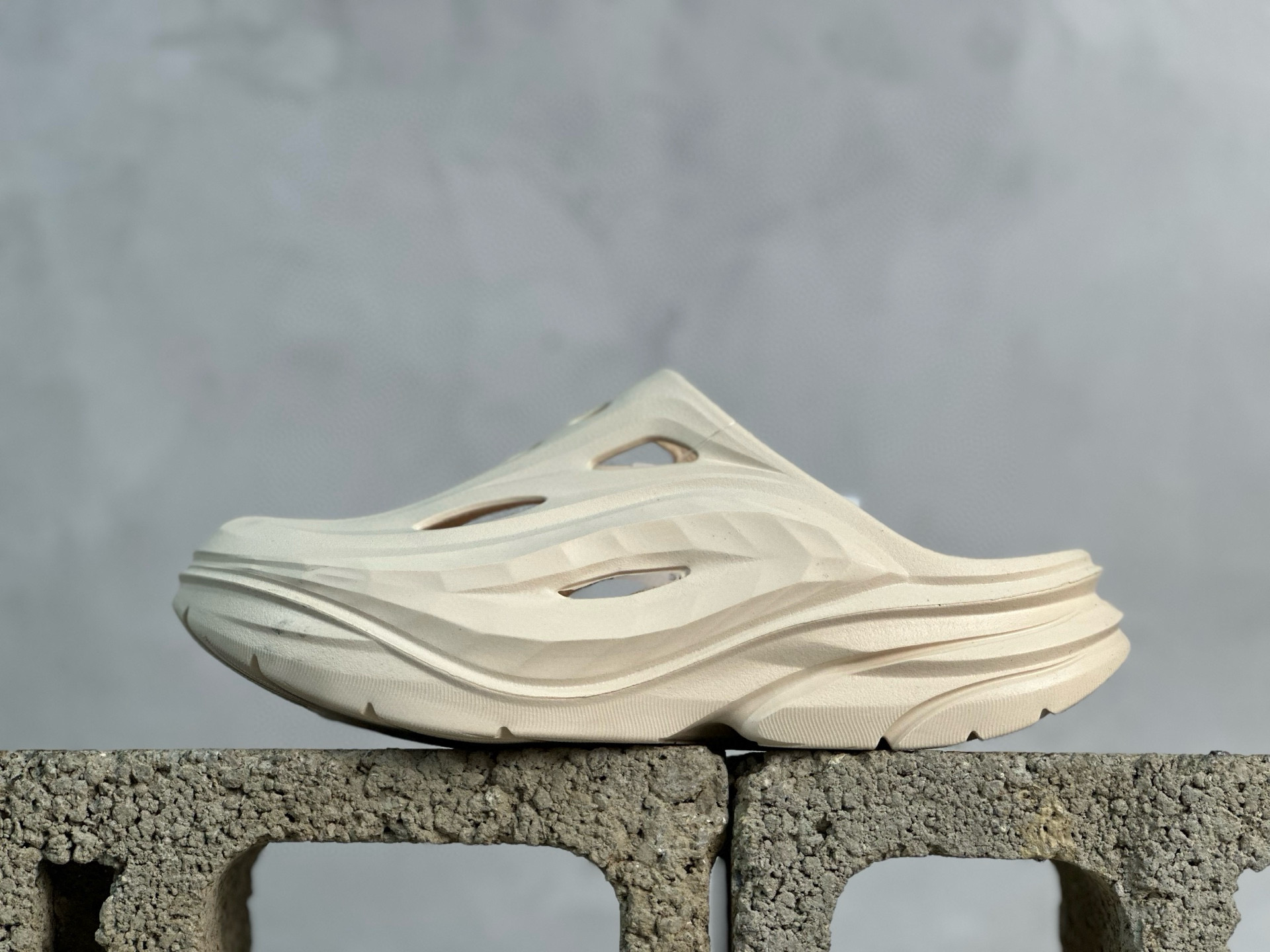 130 F9 Hoka One One夏奥拉Mule户外缓震拖鞋