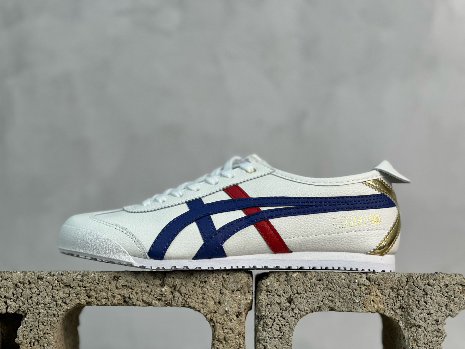 ASICS Tiger Mexico 66 天猫专供 亚瑟士 原装头层皮 鬼冢虎阿斯克斯经典休闲跑鞋-莆田鞋,莆田鞋货源,高仿鞋,高仿鞋货源,安福档口,莆田高仿鞋,莆田鞋批发,高仿鞋批发,莆田高仿运动鞋,高仿运动鞋,莆田运动鞋 ASICS Tiger Mexico 66 天猫专供 亚瑟士 原装头层皮 鬼冢虎阿斯克斯经典休闲跑鞋