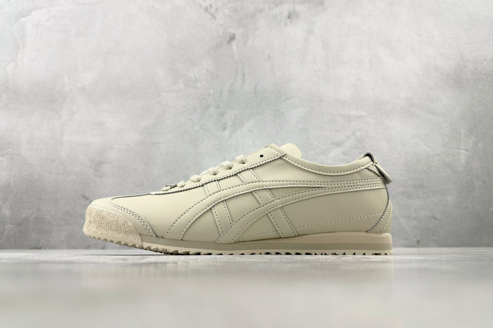 鬼塚虎/Onitsuka Tiger Mexico 66 SD 墨西哥升级版系列低帮复古经典虎爪百搭休闲皮革慢跑鞋