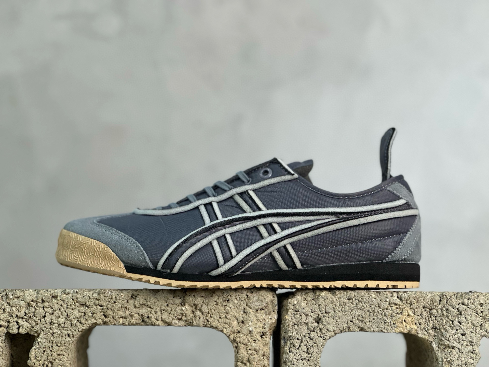 鬼塚虎/Onitsuka Tiger Mexico 66 SD 墨西哥升级版系列低帮复古经典虎爪百搭休闲皮革慢跑鞋