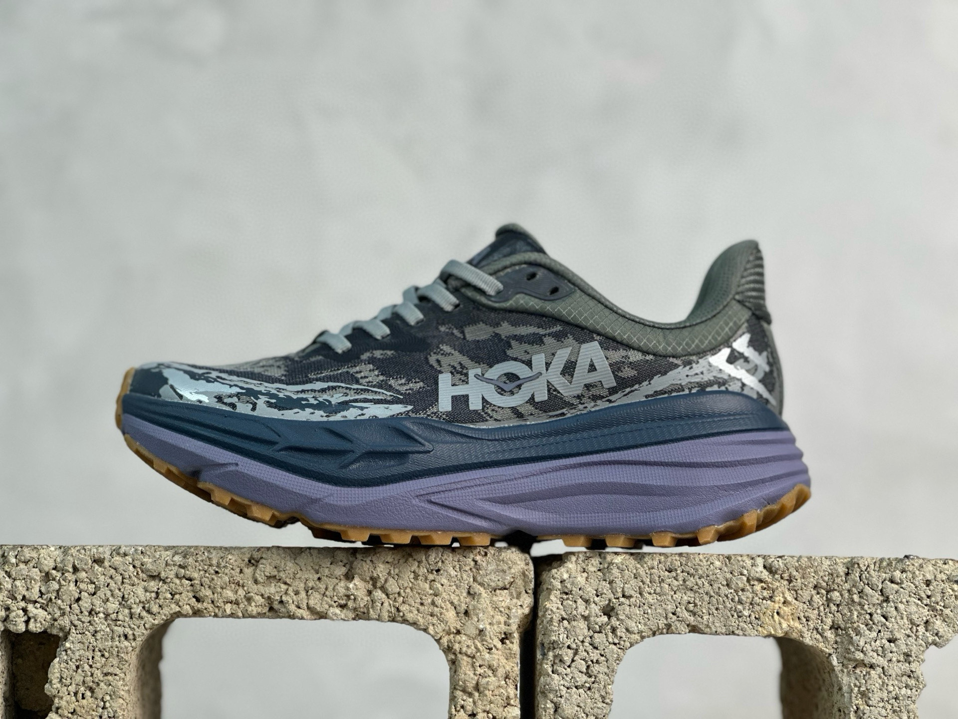 HOKA ONE ONE Stinson 7 ATR 斯廷森7代系列低帮全地形厚底轻量运动越野跑鞋