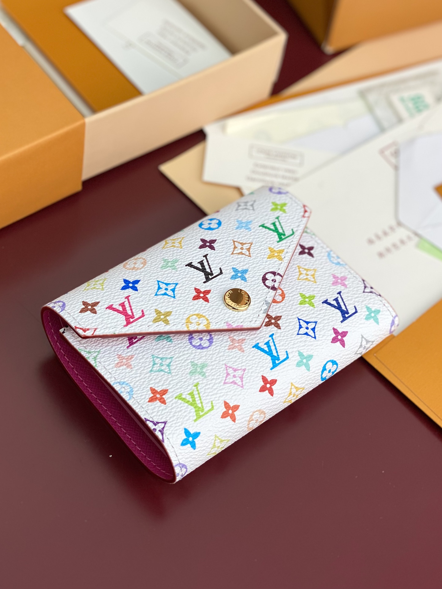  M14163 白彩！LV x TM Victorine 錢包、這款復刻版Louis Vuitton x