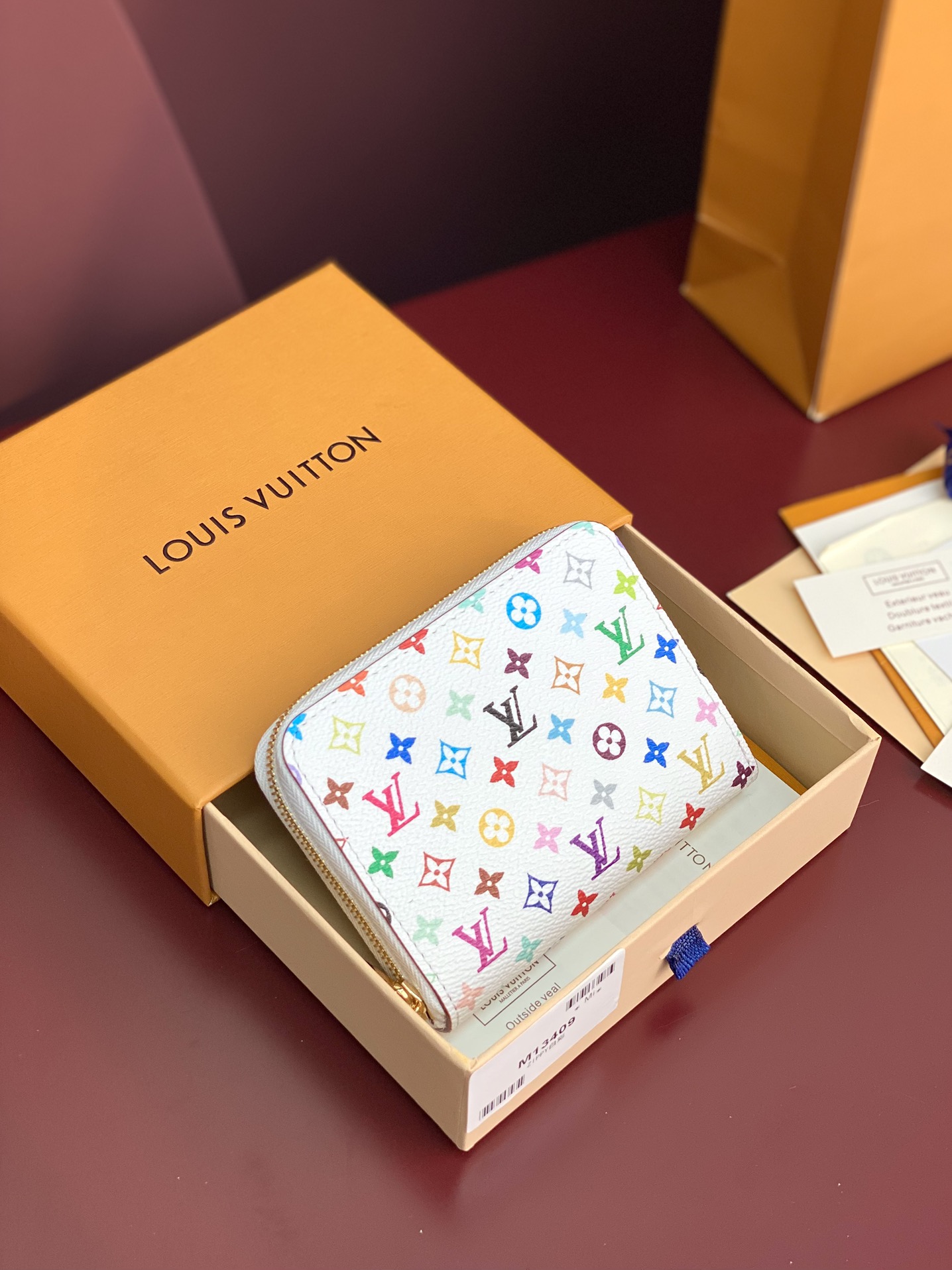  M13409 白彩！LV x TM 拉鏈零錢包、這款復刻版Louis Vuitton x Muraka