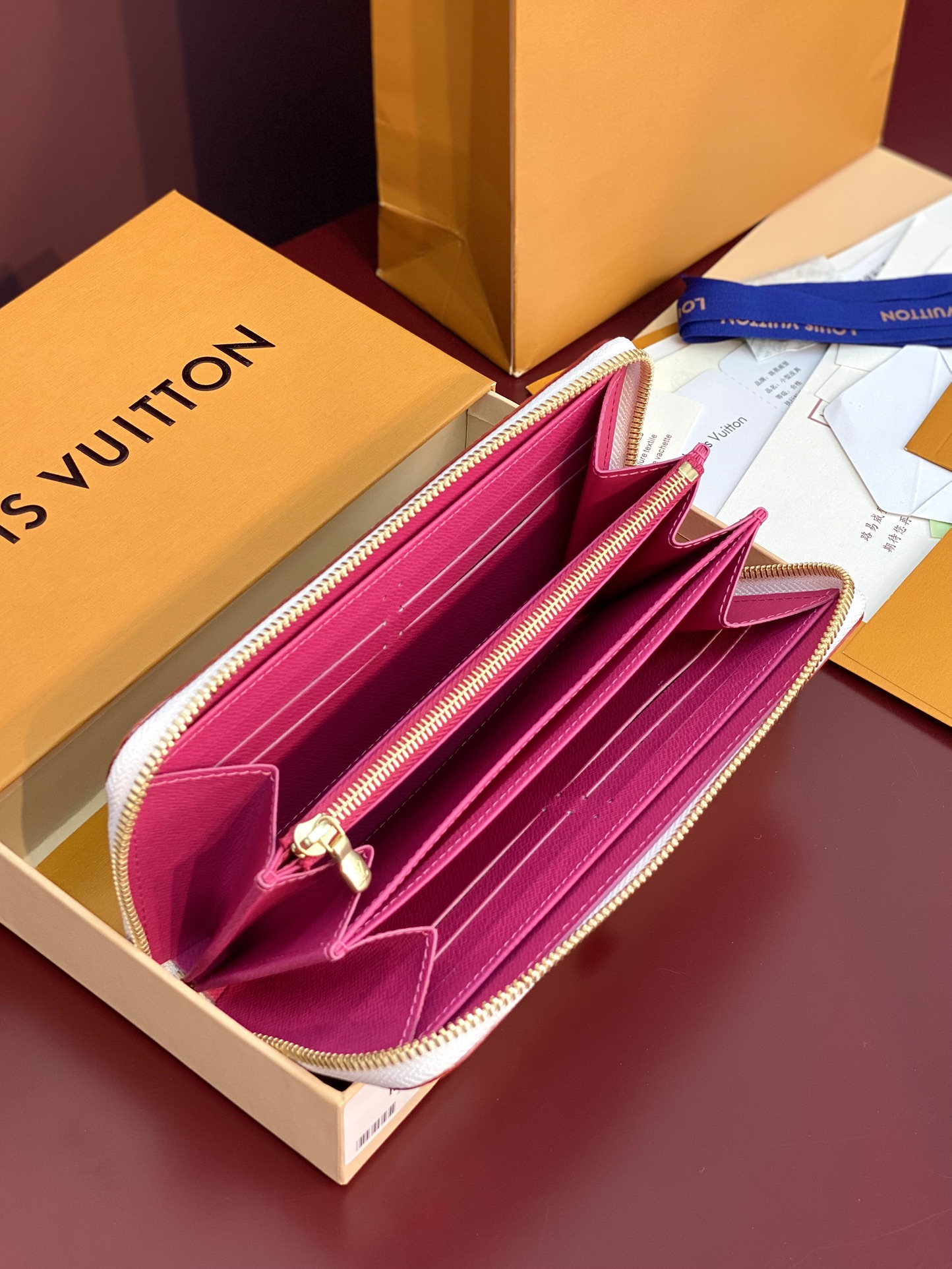  M13922 白彩！LV x TM 拉链包！Louis Vuitton xMurakami系列的经典款