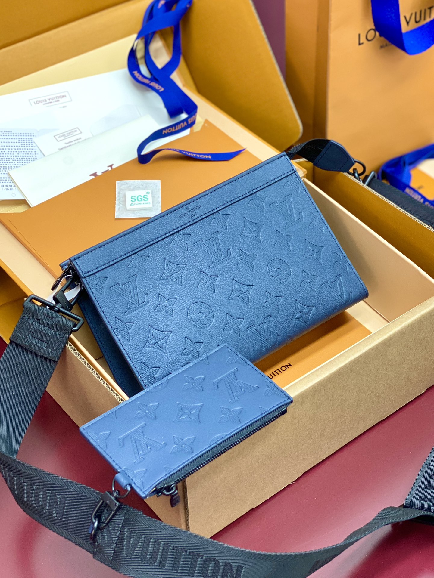  升级版本⚠️ M81115 新压花深蓝！专柜同步包装！Alpha Wearable 钱夹融合 Mono