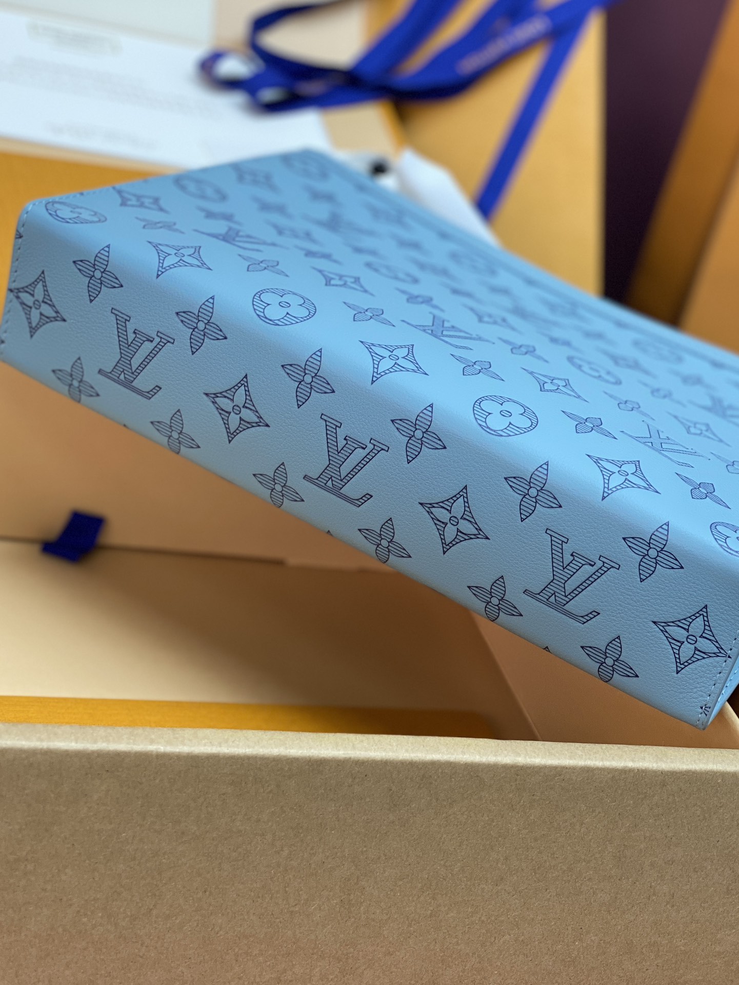 升级版本⚠️M61692 新压花冰蓝！ （此款采用头层牛皮制作）Monogram Eclipse帆布裁
