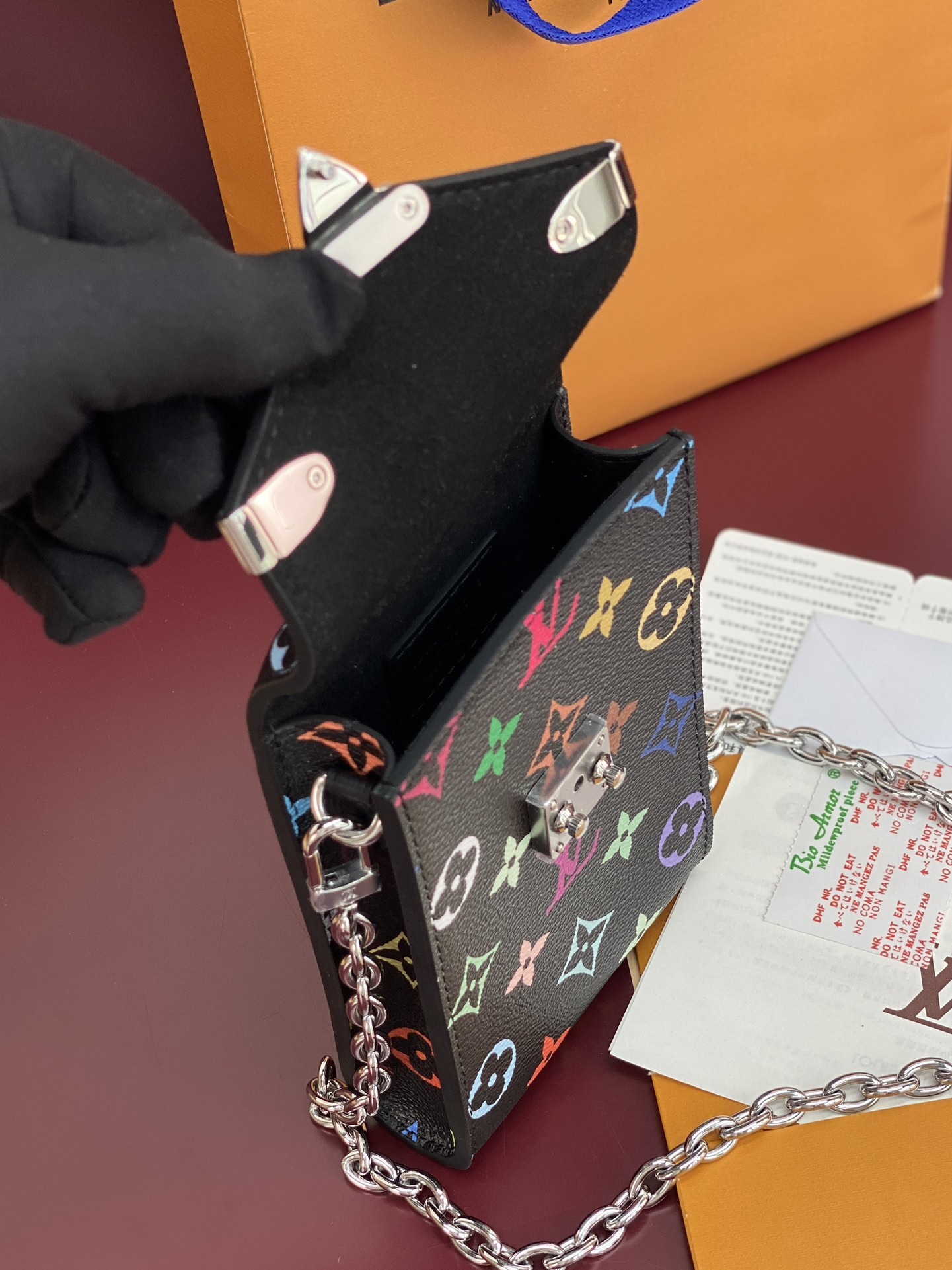 M14098 黑彩 全钢五金!芯片版、Phone Pouch Métis!獨特復刻版系列的Phone P