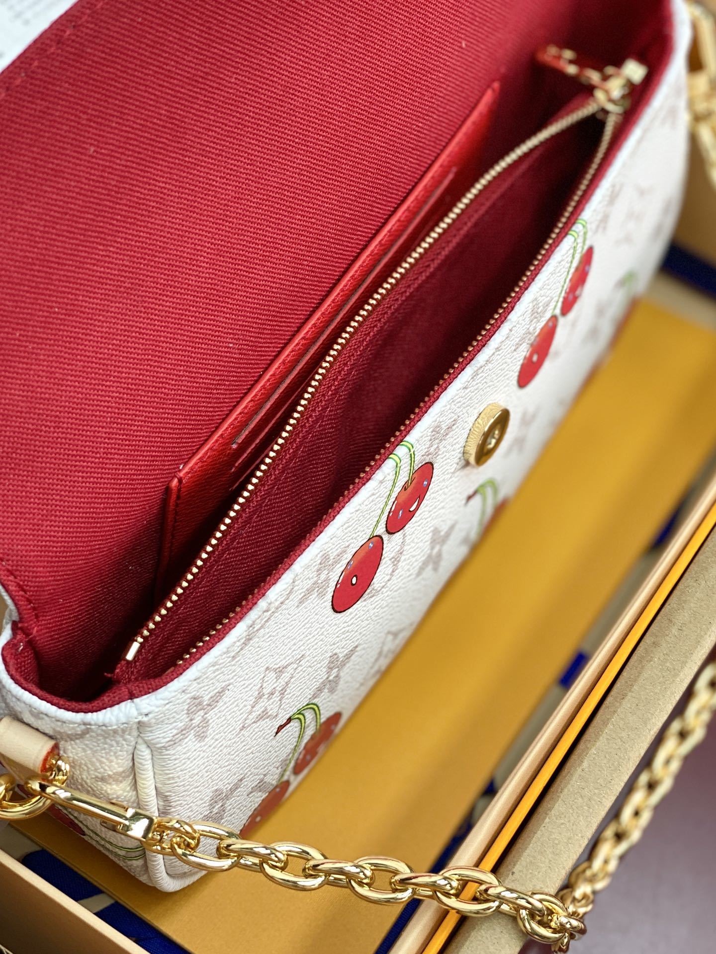 升级版本⚠️M14239 樱桃!LV x TM WALLETON CHAIN IVY 手袋、Wallet