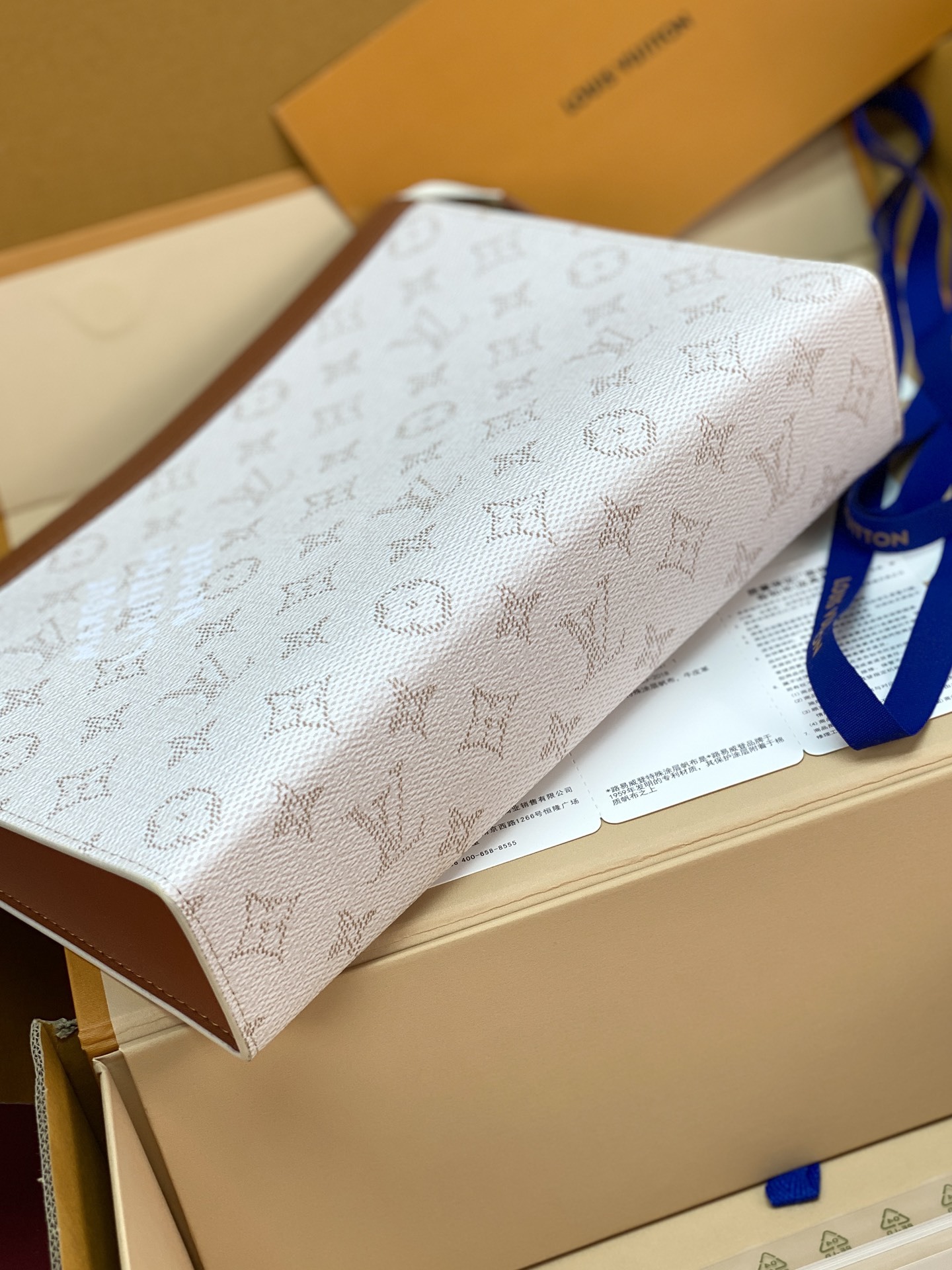 升级版本⚠️M61692 白条纹!芯片版!Monogram Heritage 涂层帆布包裹印花牛皮内胆!