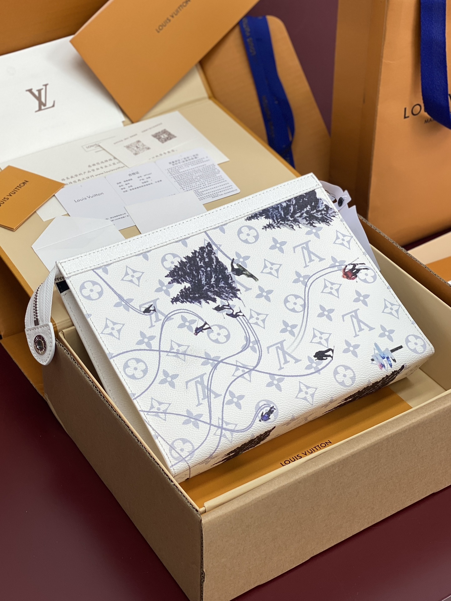升级版本⚠️M61692 滑雪白!芯片版!Monogram Heritage 涂层帆布包裹印花牛皮内胆!