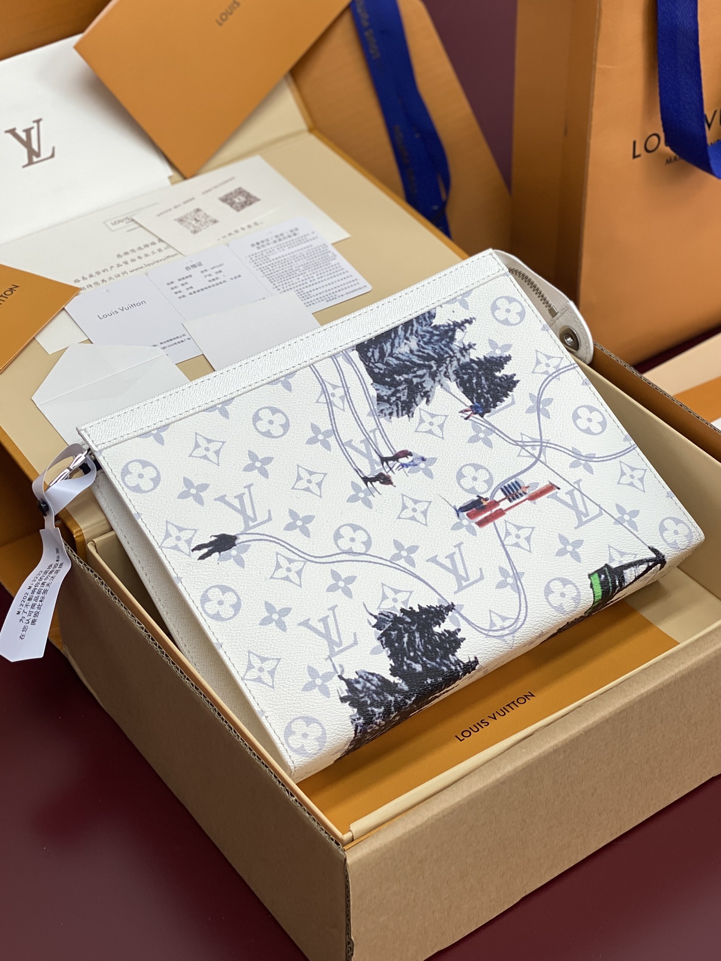 升级版本⚠️M61692 滑雪白!芯片版!Monogram Heritage 涂层帆布包裹印花牛皮内胆!