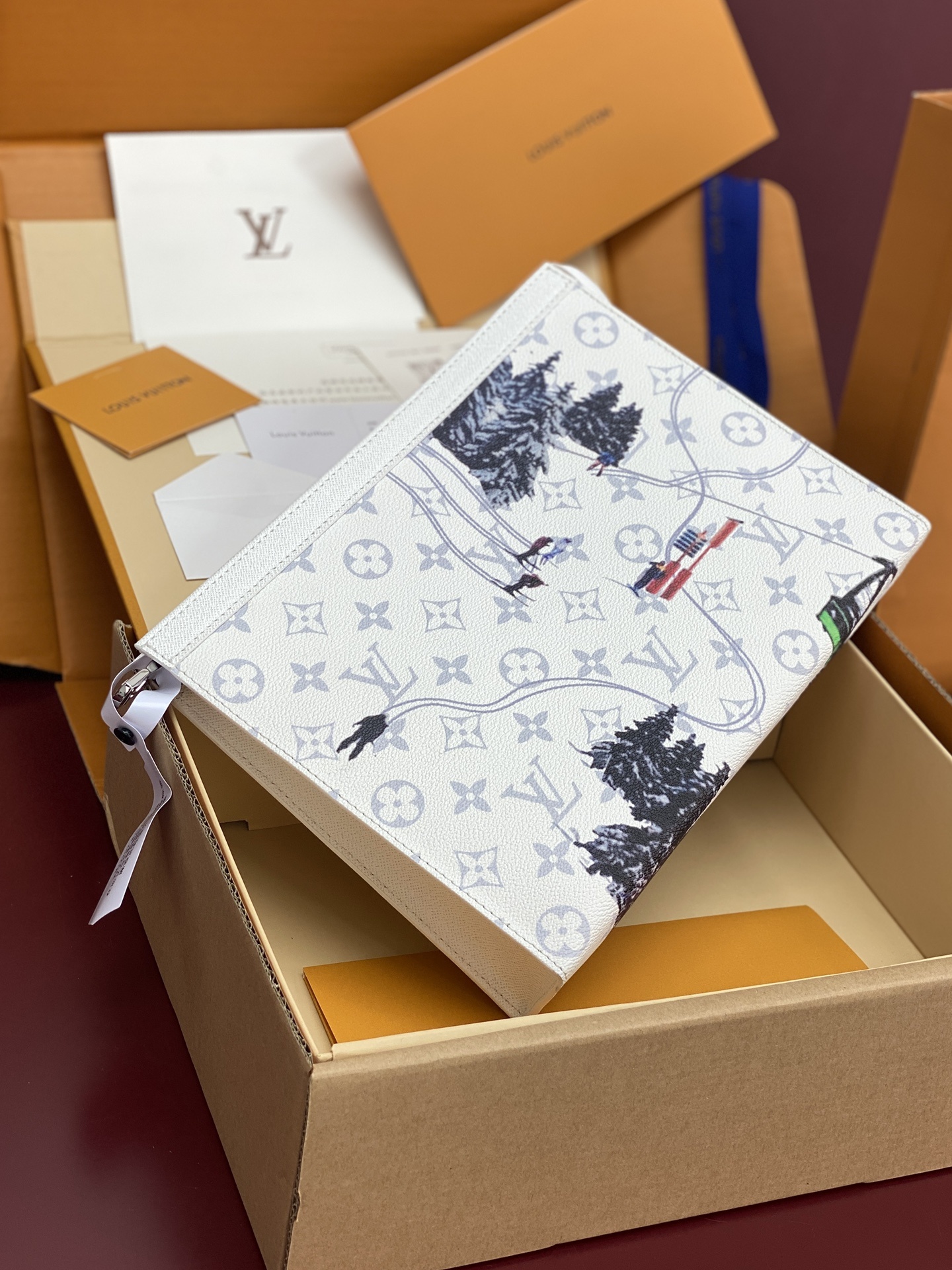 升级版本⚠️M61692 滑雪白!芯片版!Monogram Heritage 涂层帆布包裹印花牛皮内胆!