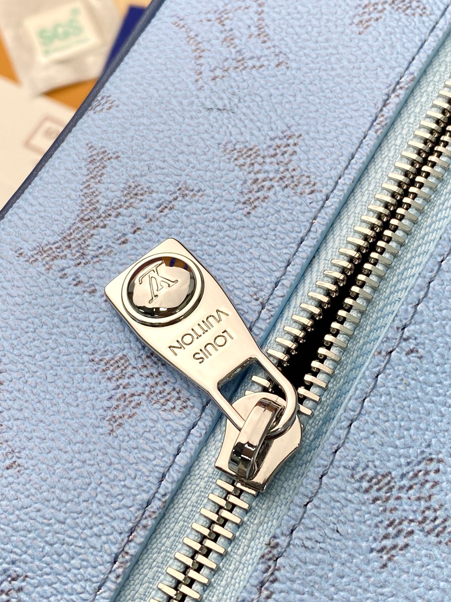 M14839 蓝条纹！芯版版！LOCKER DOPP KIT 盥洗袋取材 Pharrell Willia