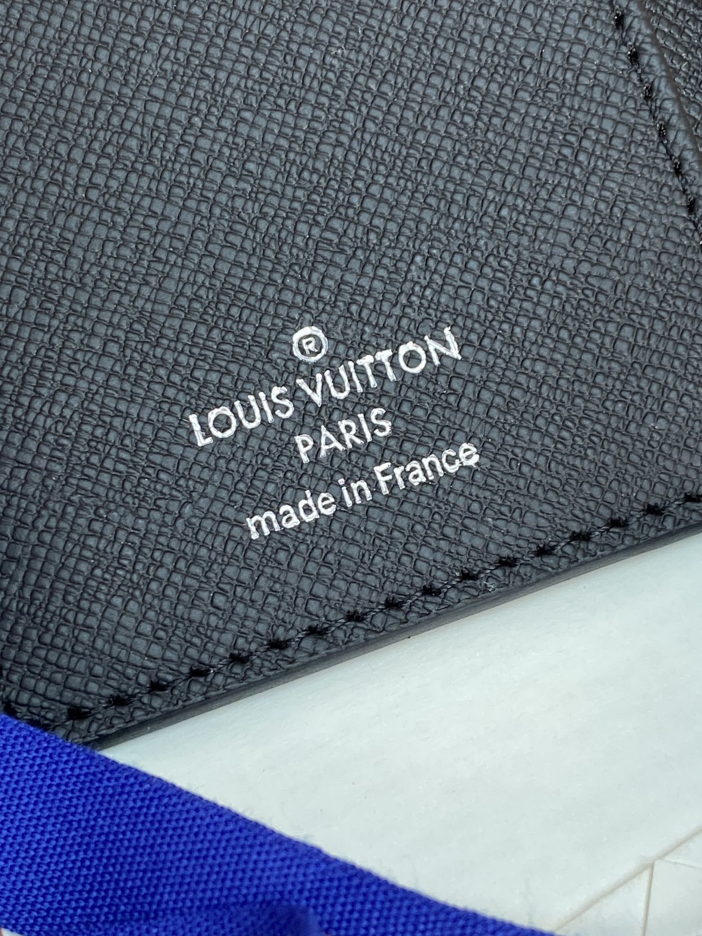 R20005 水波纹黑 芯片版！小号活页记事本封面、这款小型记事本封套以 Monogram帆布制造，可放