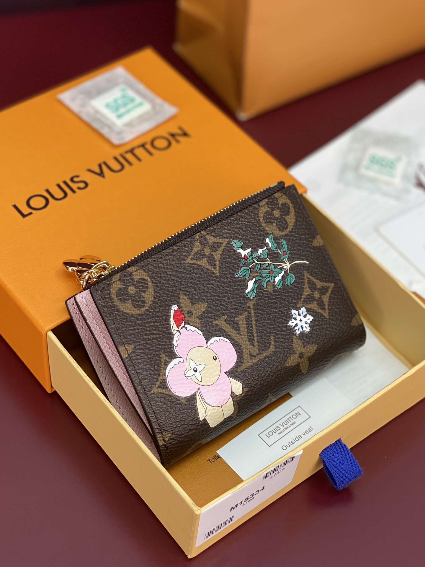 M15334 圣诞款！(高品质⚠️)LISA 钱夹、本款 Lisa 钱夹来自 Vivienne Wint