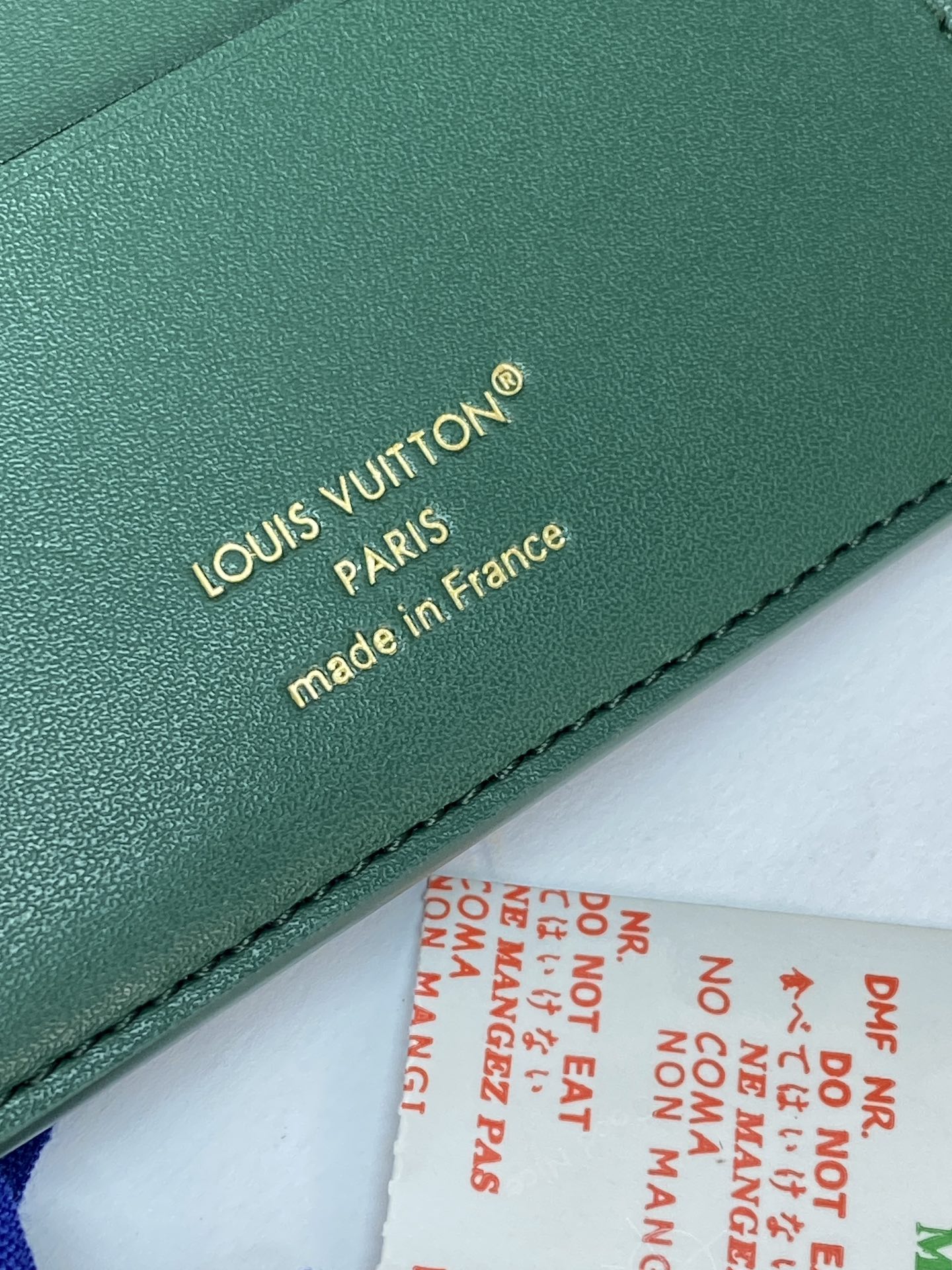 M25801 绿色！🐸MULTIPLE 钱夹、本款 Multiple 钱夹为 Epi 牛皮革压印别致肌理