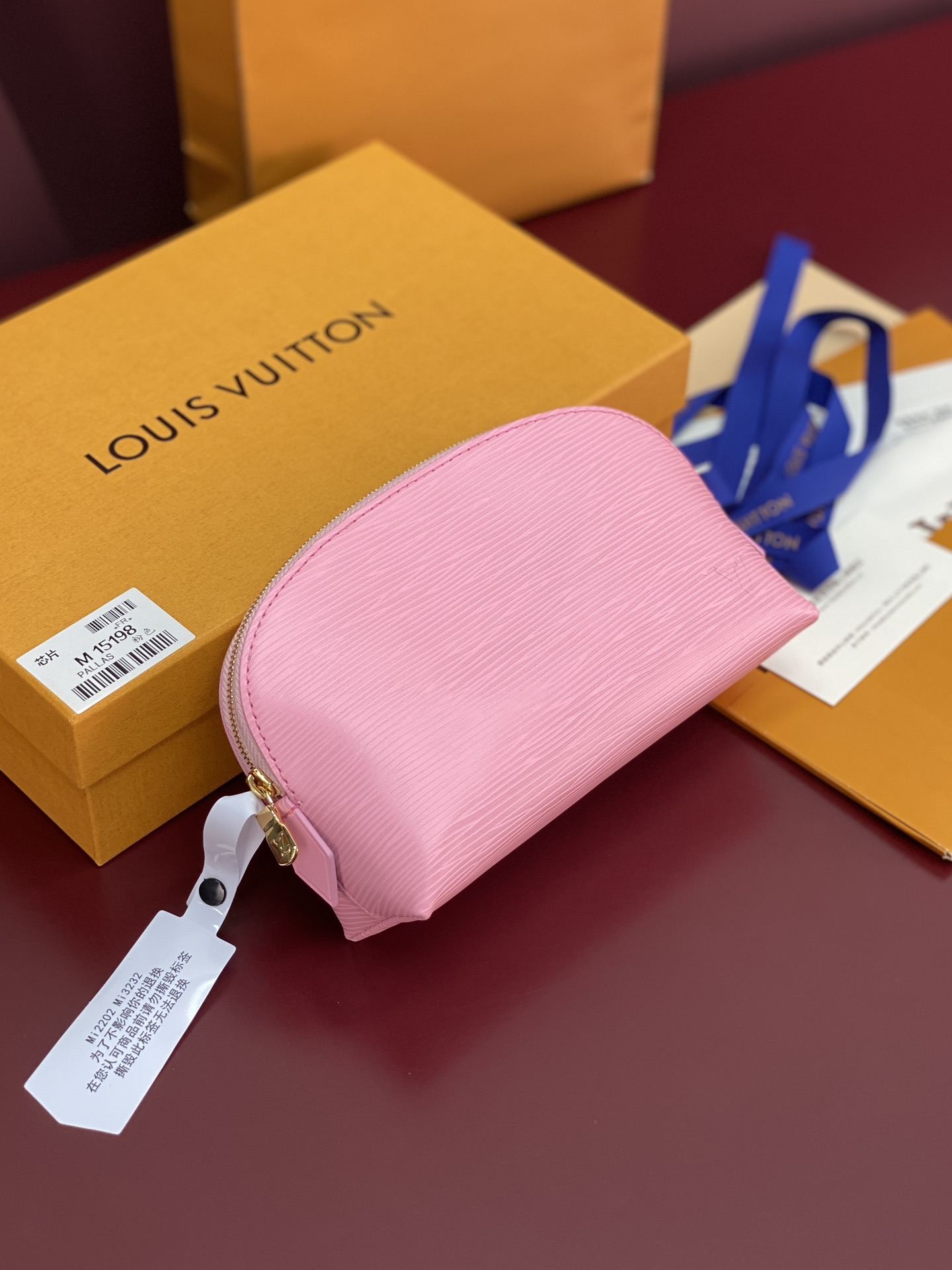 M15198粉色 水波纹化妆包 当季新款 POCHETTE COSMÉTIQUE 小号化妆包 本款 Po