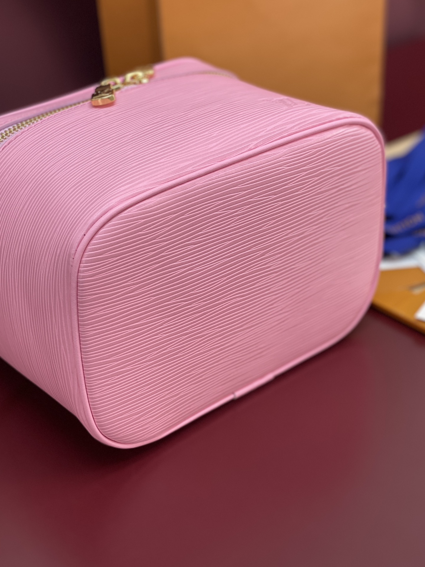 M25856粉色 中号！水波纹化妆包 当季新款 NICE NANO 化妆包 本款 Nice Nano 化