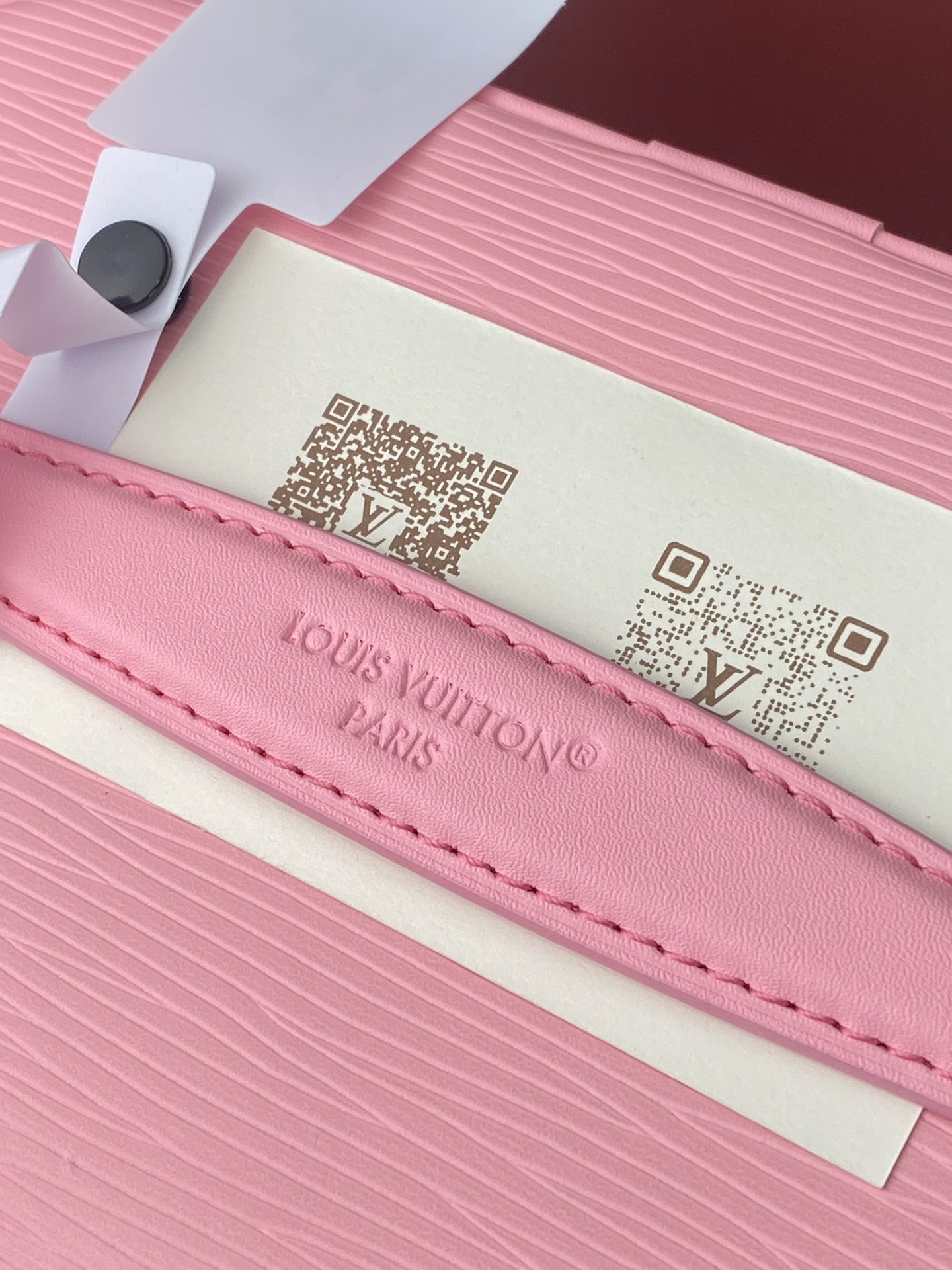 M25856粉色 中号！水波纹化妆包 当季新款 NICE NANO 化妆包 本款 Nice Nano 化