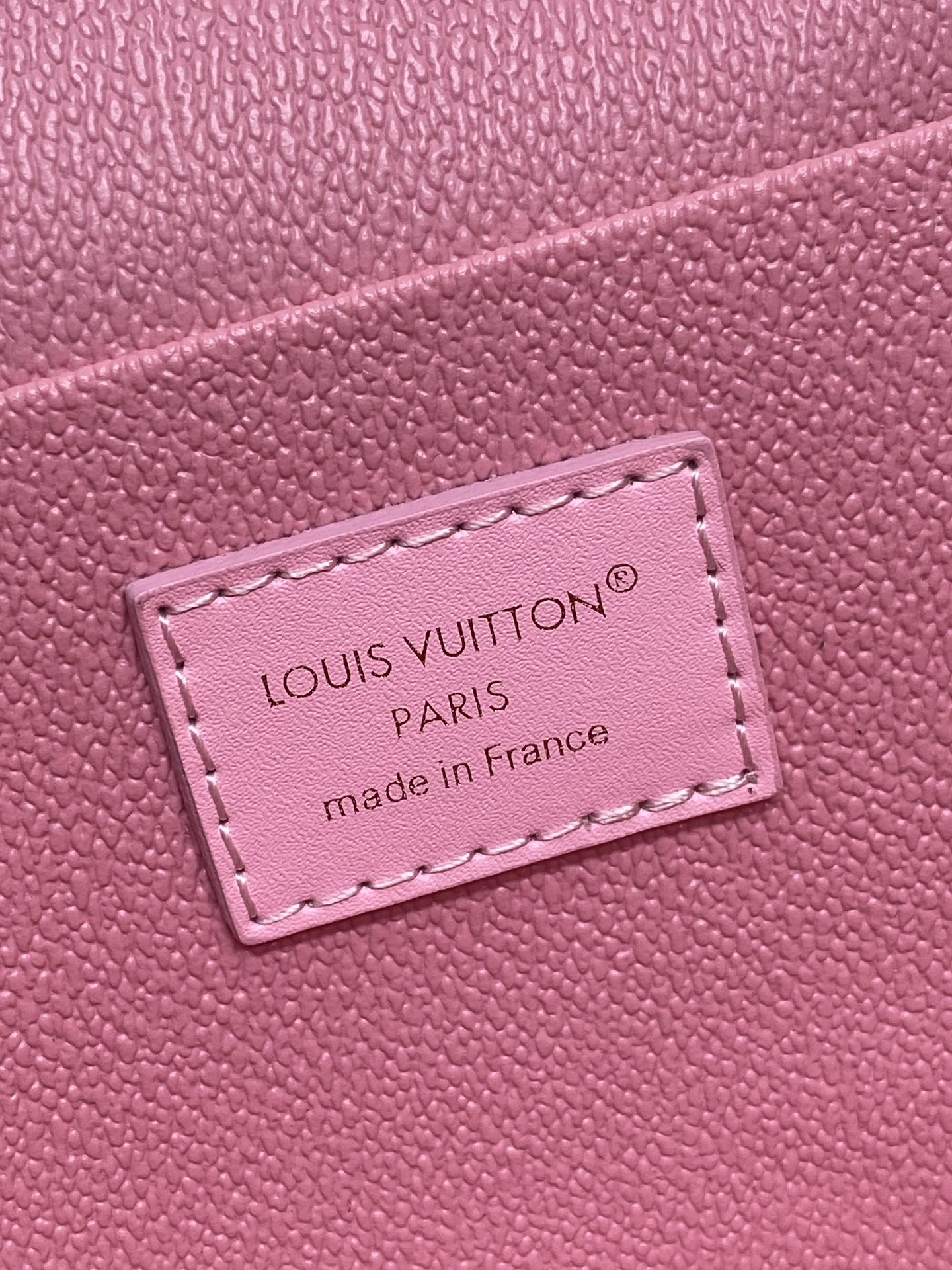 M25857粉色 大号！水波纹化妆包 当季新款 NICE NANO 化妆包 本款 Nice Nano 化