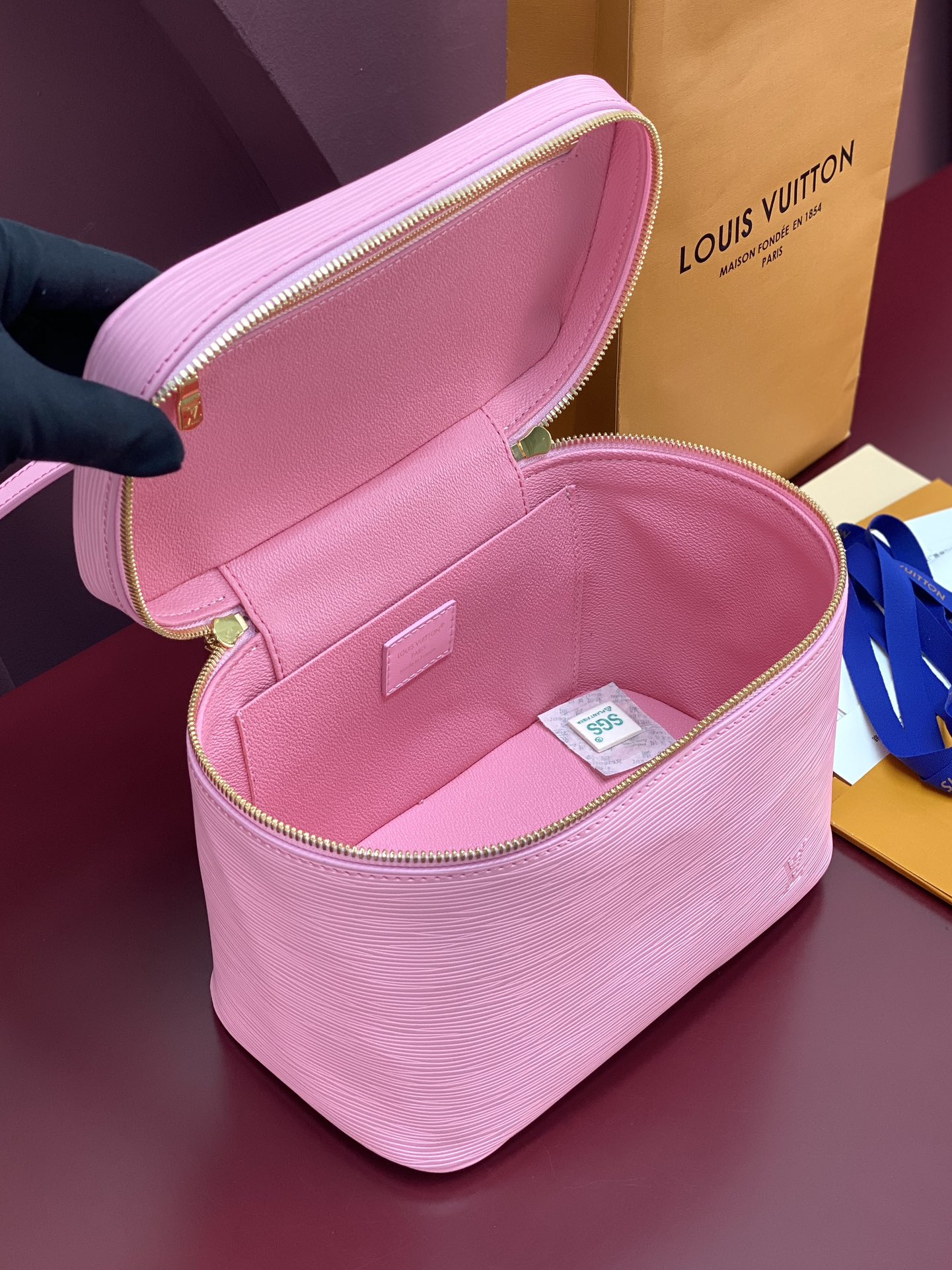 M25857粉色 大号！水波纹化妆包 当季新款 NICE NANO 化妆包 本款 Nice Nano 化