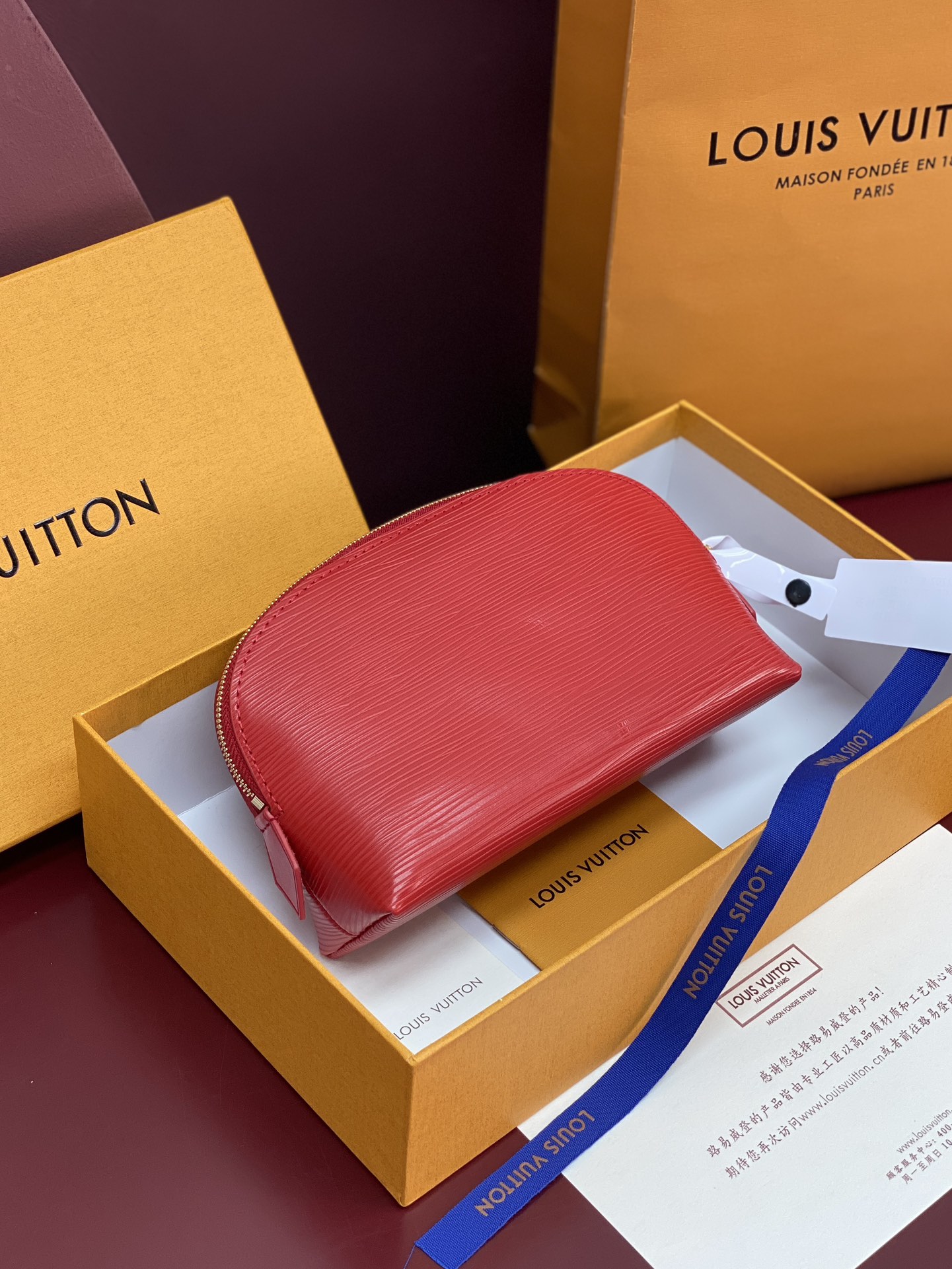 M15198粉 红色 水波纹化妆包 当季新款 POCHETTE COSMÉTIQUE 小号化妆包 本款 