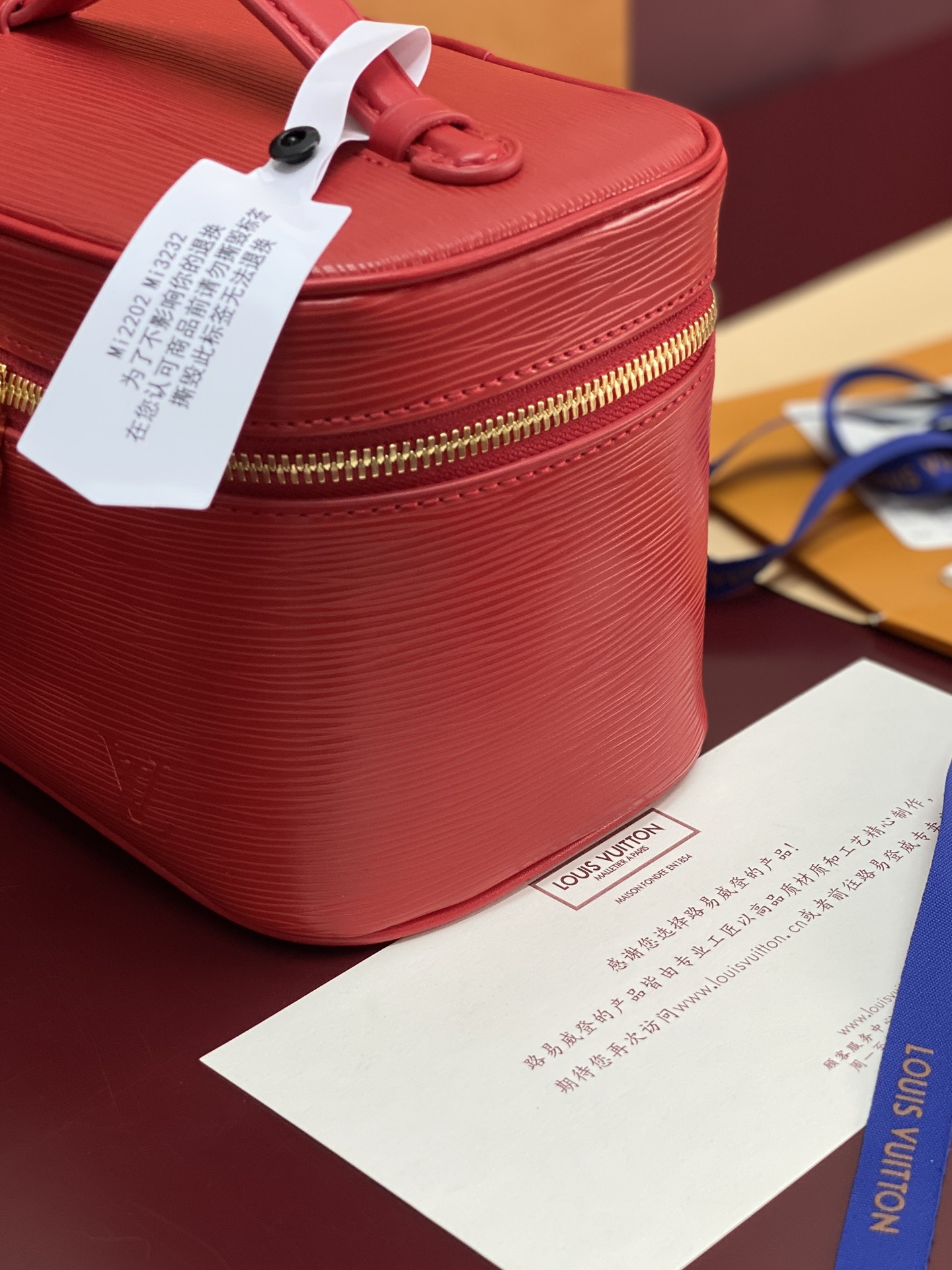 M25856 红色 中号！水波纹化妆包 当季新款 NICE NANO 化妆包 本款 Nice Nano 