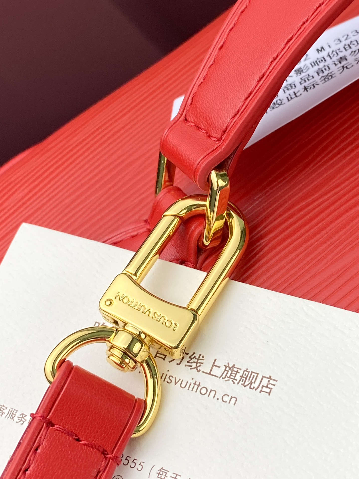 M25857 红色 大号！水波纹化妆包 当季新款 NICE NANO 化妆包 本款 Nice Nano 