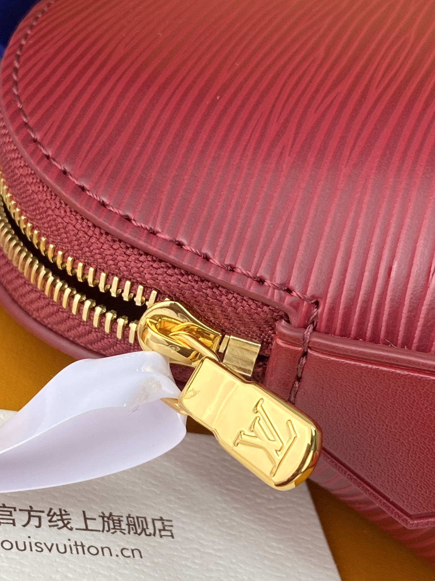 M15198 紫色 水波纹化妆包 当季新款 POCHETTE COSMÉTIQUE 小号化妆包 本款 P