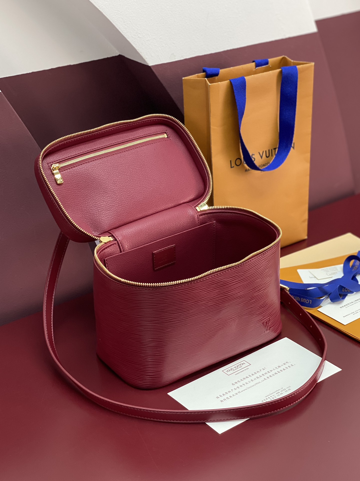 M25857 紫色 大号！水波纹化妆包 当季新款 NICE NANO 化妆包 本款 Nice Nano 