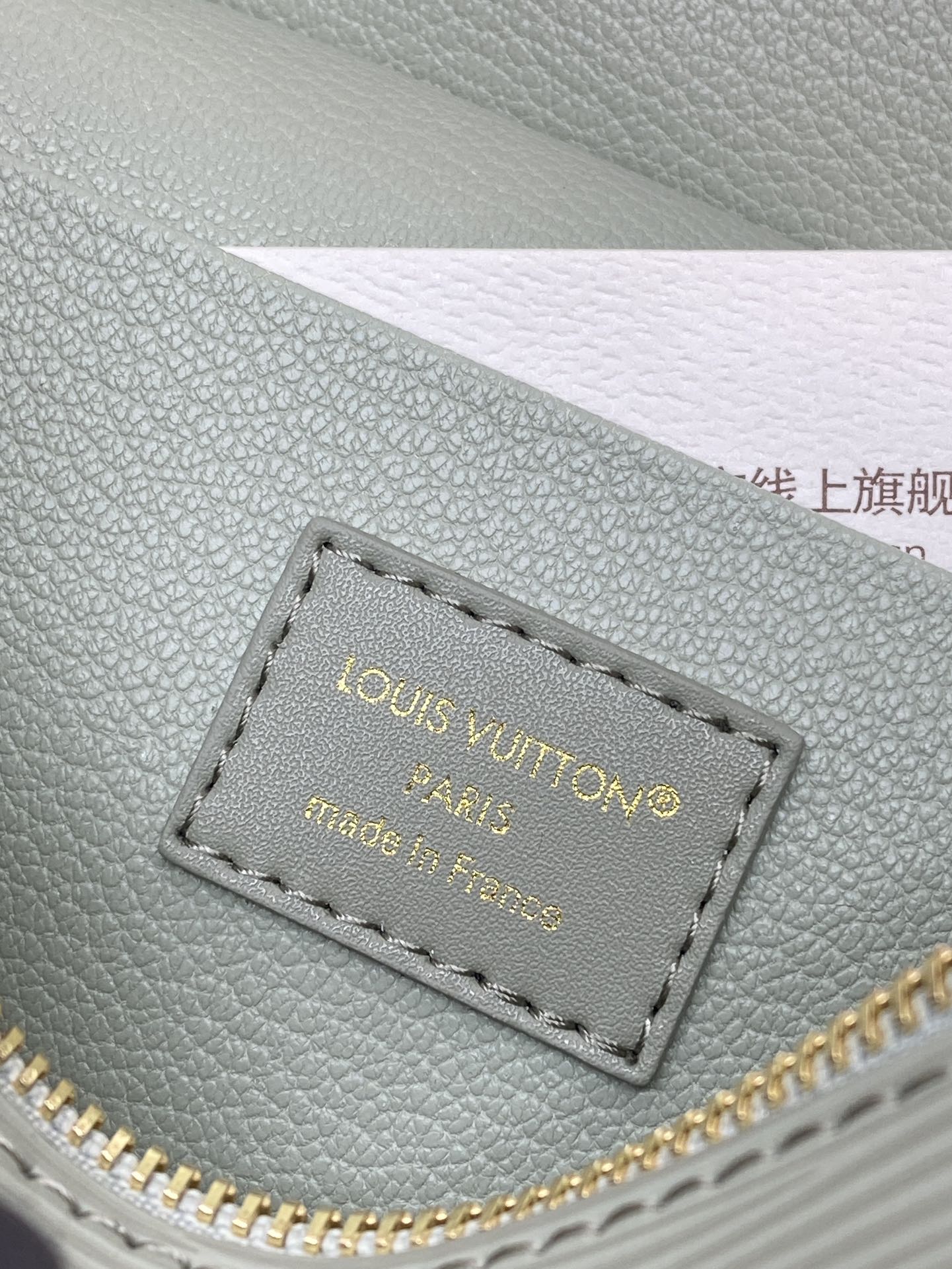 M25856 浅绿色 中号！水波纹化妆包 当季新款 NICE NANO 化妆包 本款 Nice Nano