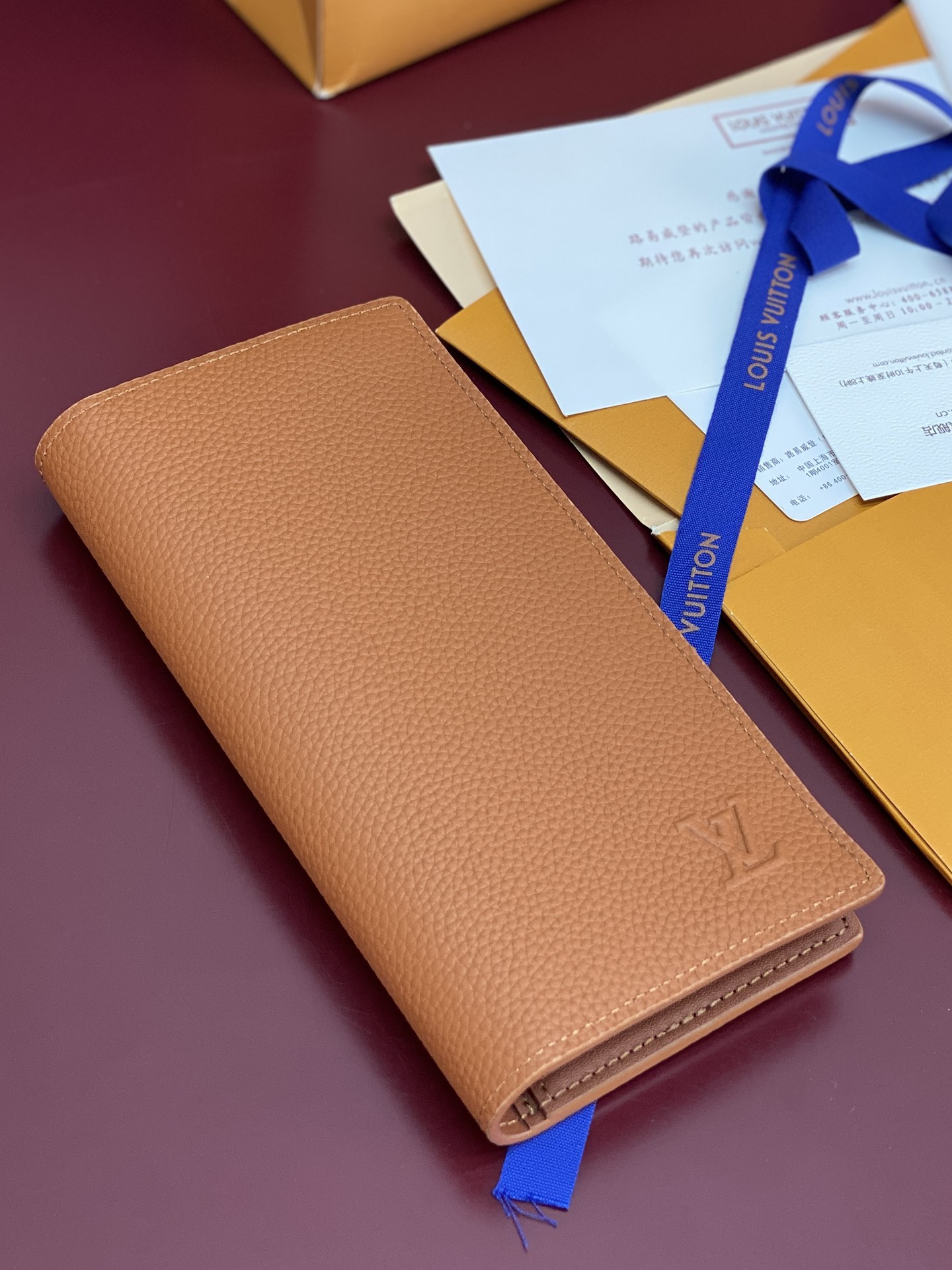 M83126 土黄！凹凸标！Brazza 长夹、头层牛皮制作！黑色Aerogram Brazza 钱夹着