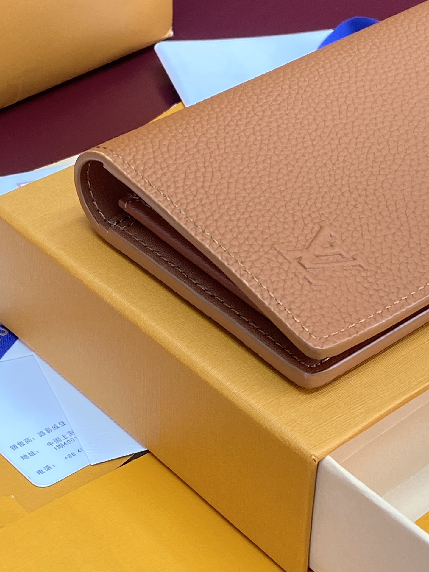 M83126 土黄！凹凸标！Brazza 长夹、头层牛皮制作！黑色Aerogram Brazza 钱夹着