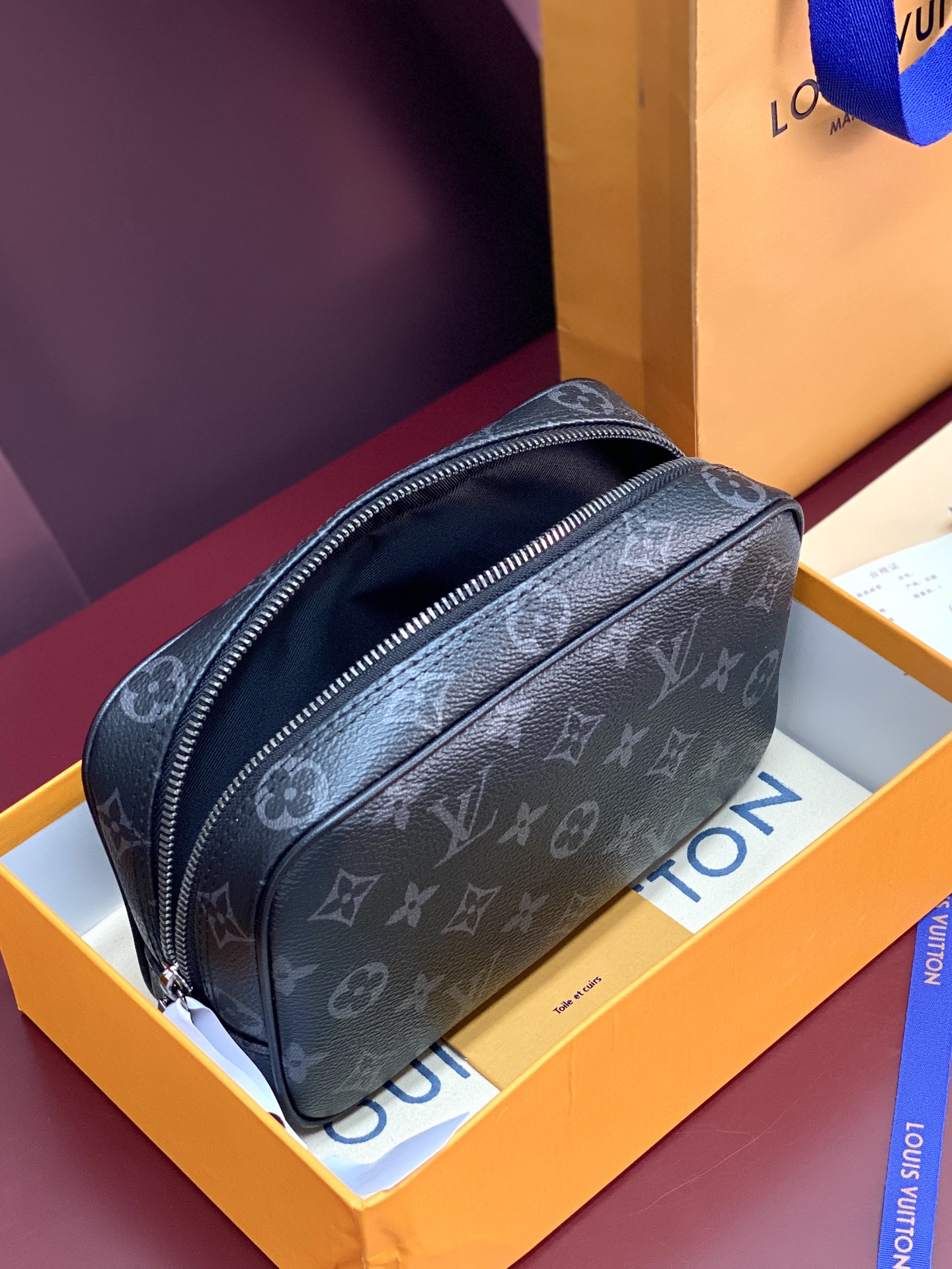 小号！M46577 黑花！新版本！LOUIS VUITTON PM 老花Logo拉链开合 涂层帆布拼牛皮