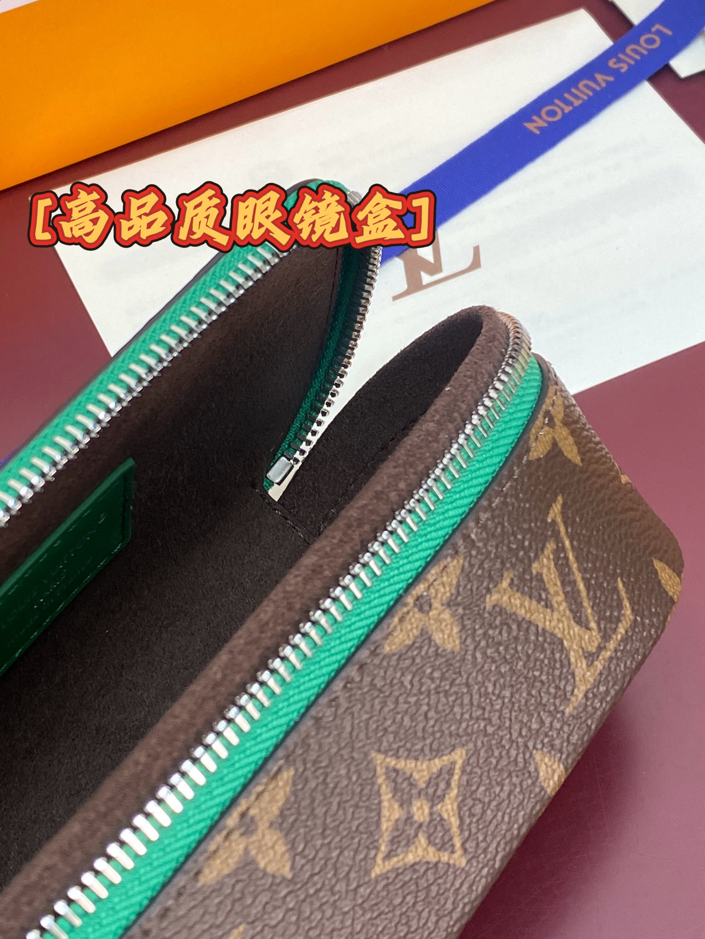 GI1293 高尔夫!芯片版🔅 SUNGLASSES POUCH 眼镜盒!眼镜盒取材 Monogram 帆布和牛皮革,令 GI1293 高尔夫!芯片版🔅 SUNGLASSES POUCH 眼镜盒!眼镜盒取材 Monogram 帆布和牛皮革,令