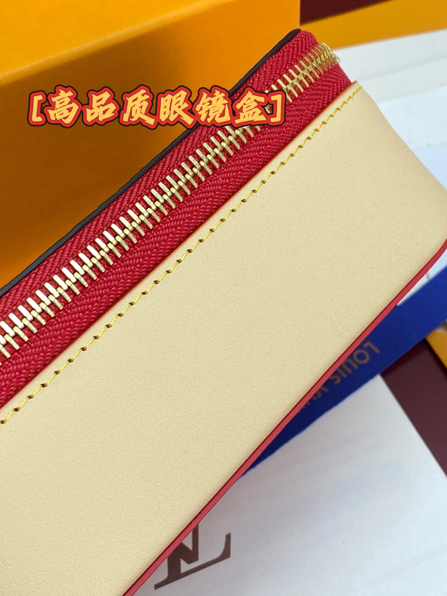 GI1332 樱桃!芯片版🔅 SUNGLASSES POUCH 眼镜盒!眼镜盒取材 Monogram 帆布和牛皮革,令拥 GI1332 樱桃!芯片版🔅 SUNGLASSES POUCH 眼镜盒!眼镜盒取材 Monogram 帆布和牛皮革,令拥