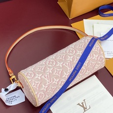 M29881 提花粉!芯片版! POCHETTE PAPILLON 手袋!本款 Pochette Papillon 手袋 M29881 提花粉!芯片版! POCHETTE PAPILLON 手袋!本款 Pochette Papillon 手袋