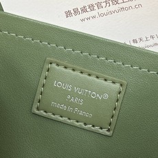 M28840(芯片版!) 当季新款 LOCKER DOPP KIT 盥洗袋!本款 Locker Dopp Kit 盥洗袋 M28840(芯片版!) 当季新款 LOCKER DOPP KIT 盥洗袋!本款 Locker Dopp Kit 盥洗袋