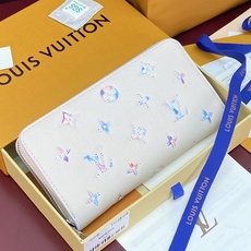 M2A358 马卡龙渐变 (芯片版!) Zippy 拉链钱夹!LOUIS VUITTON Zippy 柔和渐变色调印花拉 M2A358 马卡龙渐变 (芯片版!) Zippy 拉链钱夹!LOUIS VUITTON Zippy 柔和渐变色调印花拉