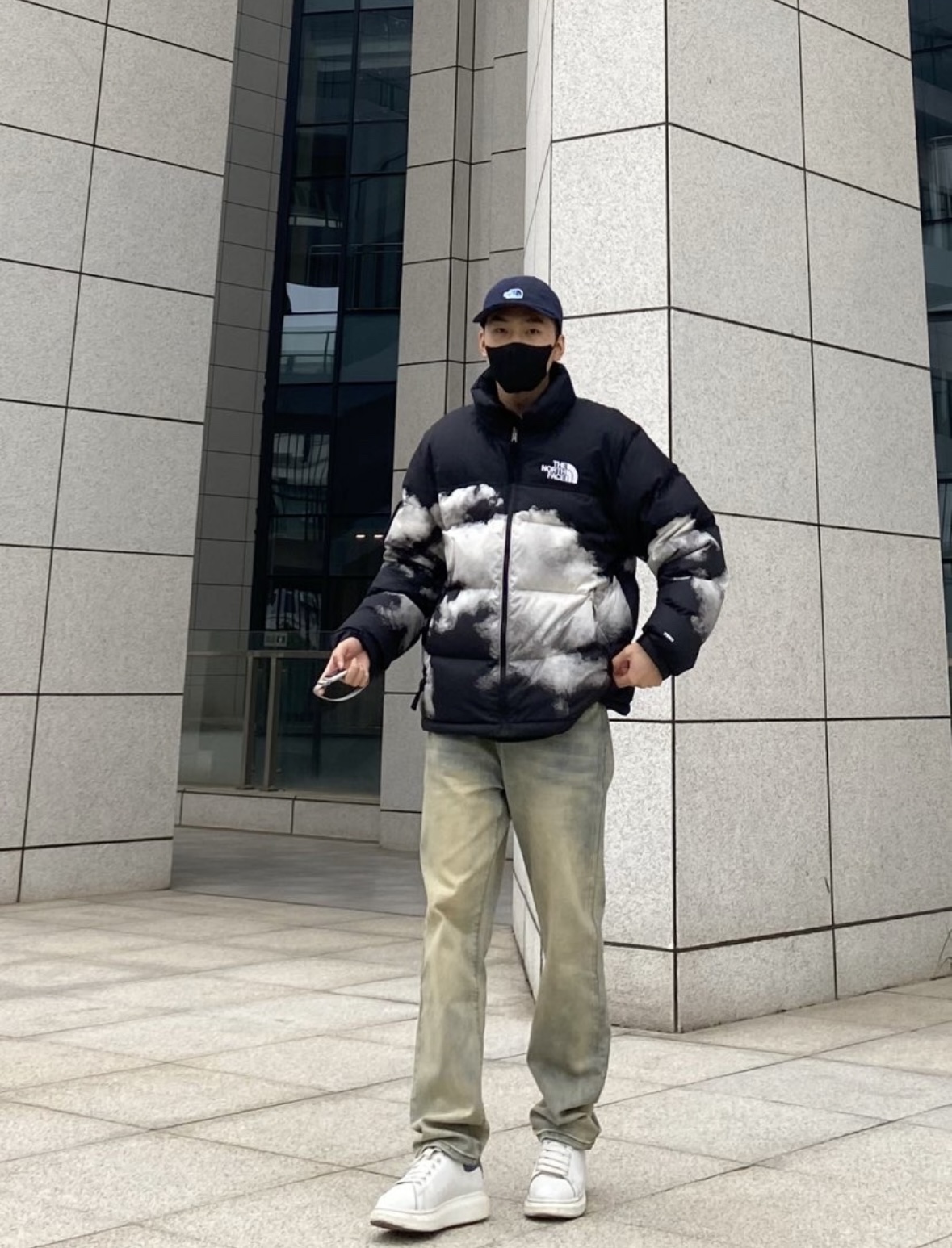 The North Face 北面扎染印花logo1992袖章30周年纪念特别款羽绒服 上身示范 #