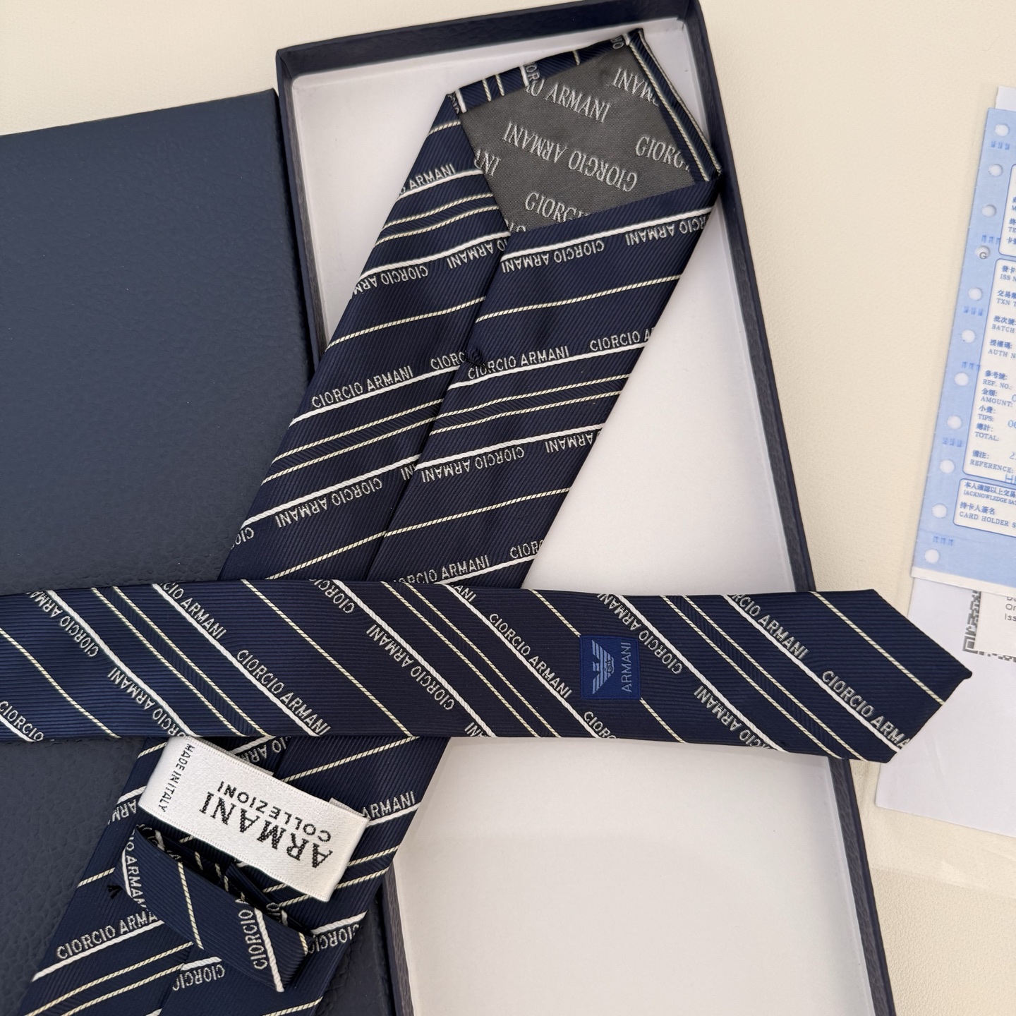 Luxury EMPORIO ARMANI Arrow-Cut Tie: Elegance for Modern Business Events. - 图片 6