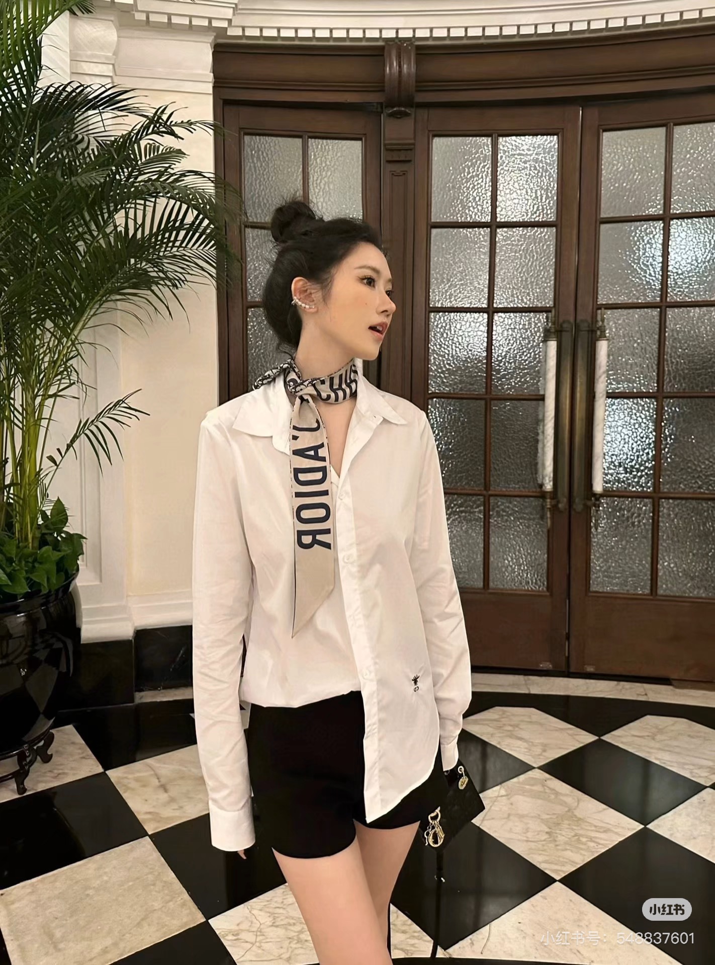 High-Quality 95m² Blue-Grey Ribbon Cabinet with Classic Design and Fine Workmanship - 图片 9