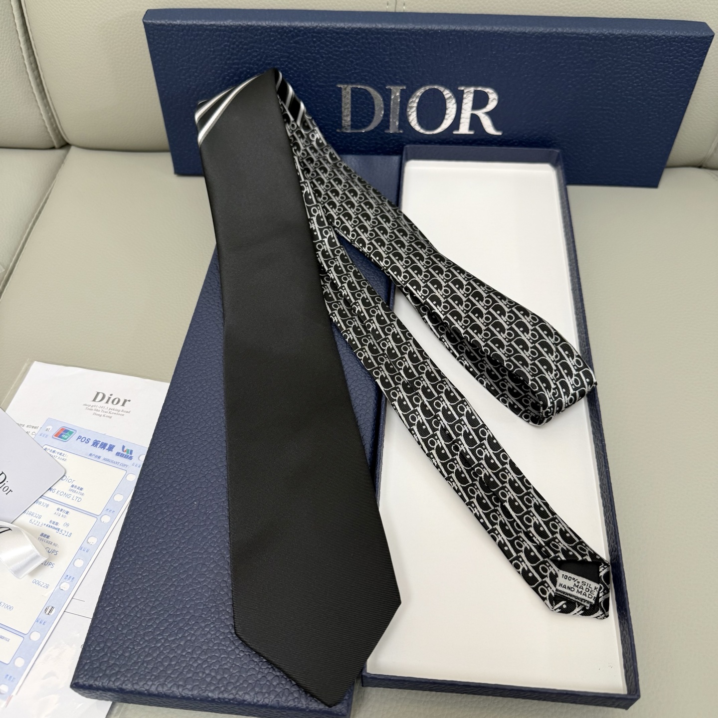 Iconic 192-Year-Old Dior Logo Tie for Men: Fine Craftsmanship and Elegance - 图片 5