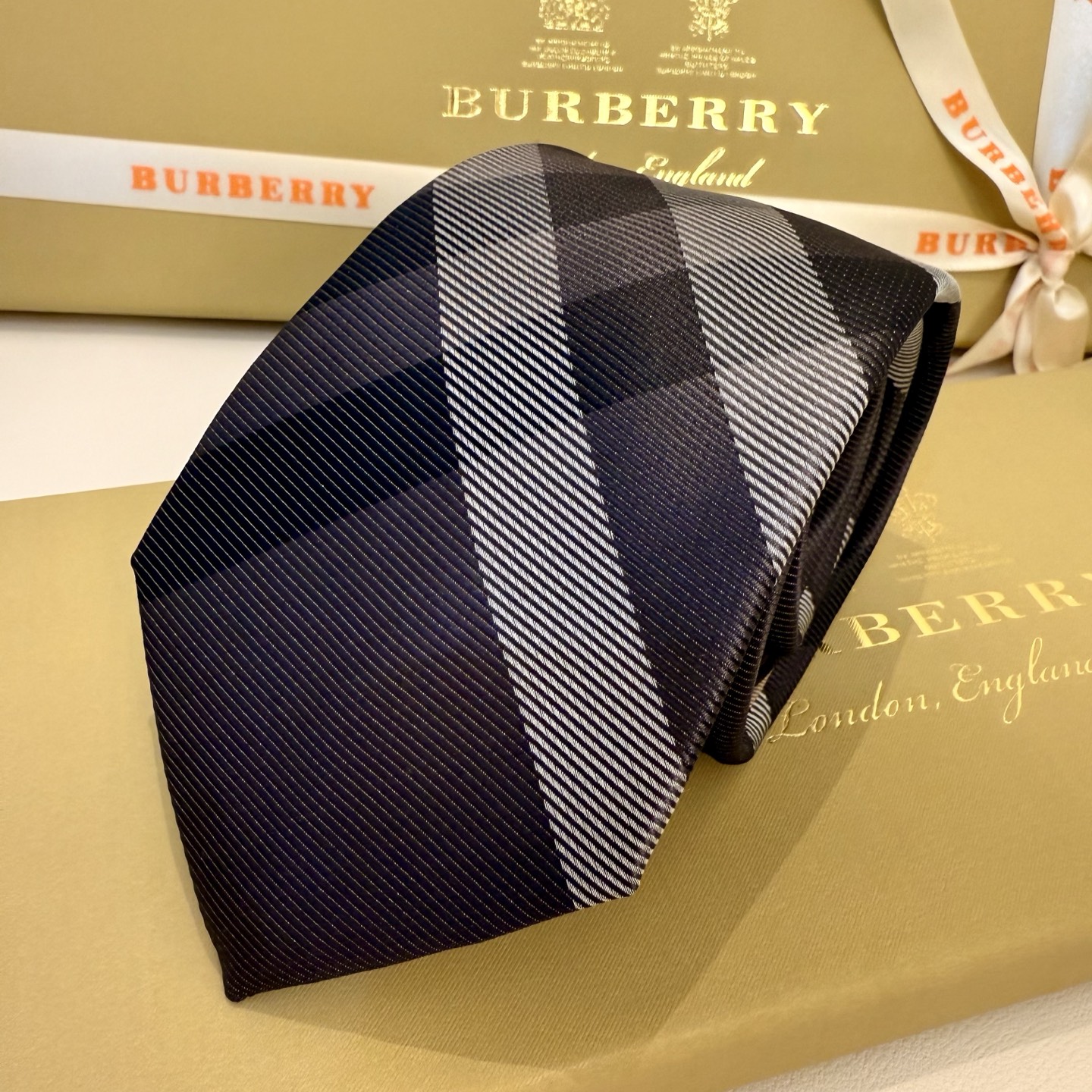 Baballi 144-Year-Old Silk Tie: Ideal Choice for Men’s Fashion and Elegance - 图片 3