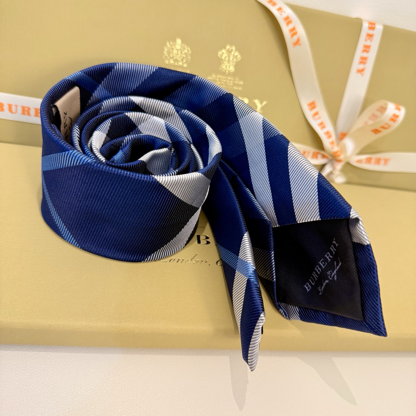“Baballi 144-Year-Old Synchronous Tie: Elegant Handcrafted Fashion Statement for Men” - 图片 8