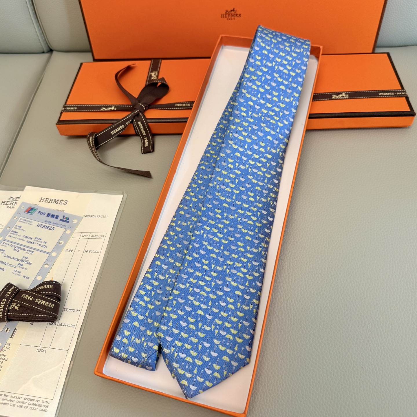 Evolution of Ayatollah Family’s Stamped Ties: A 144-Year Journey of Style Transformation - 图片 2