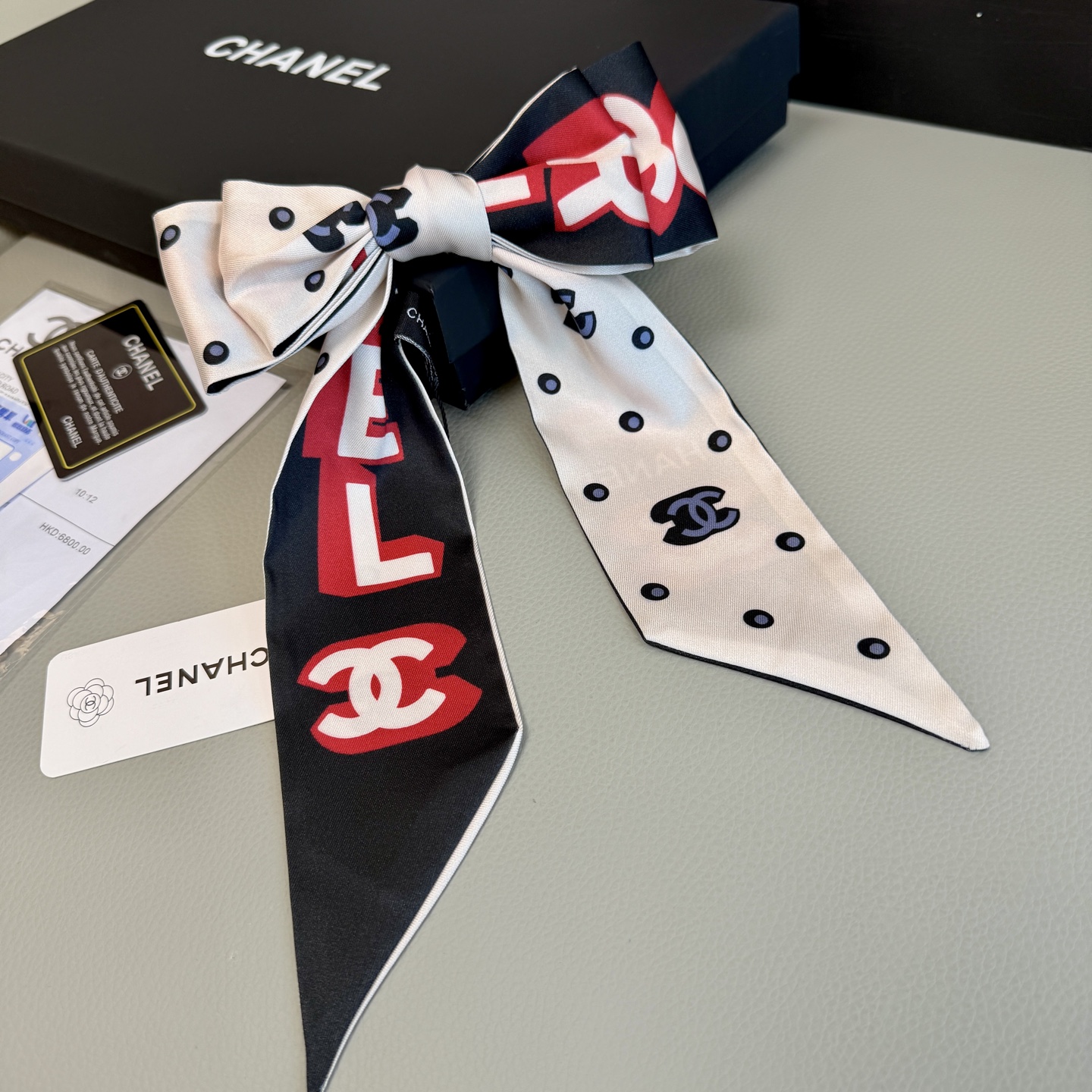 [Chanel Small Ribbons]