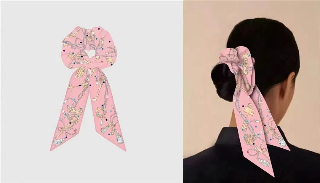 [Hermès Small Ribbons]